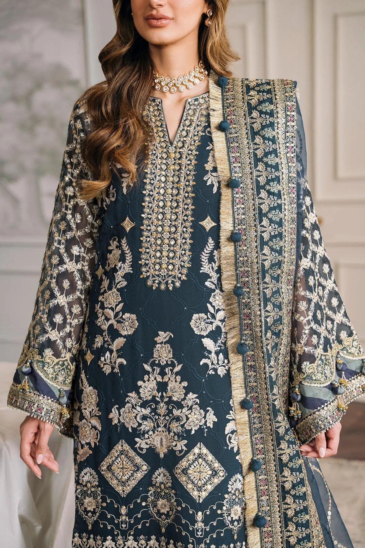 Silver Organza – view 7 – Poshaq