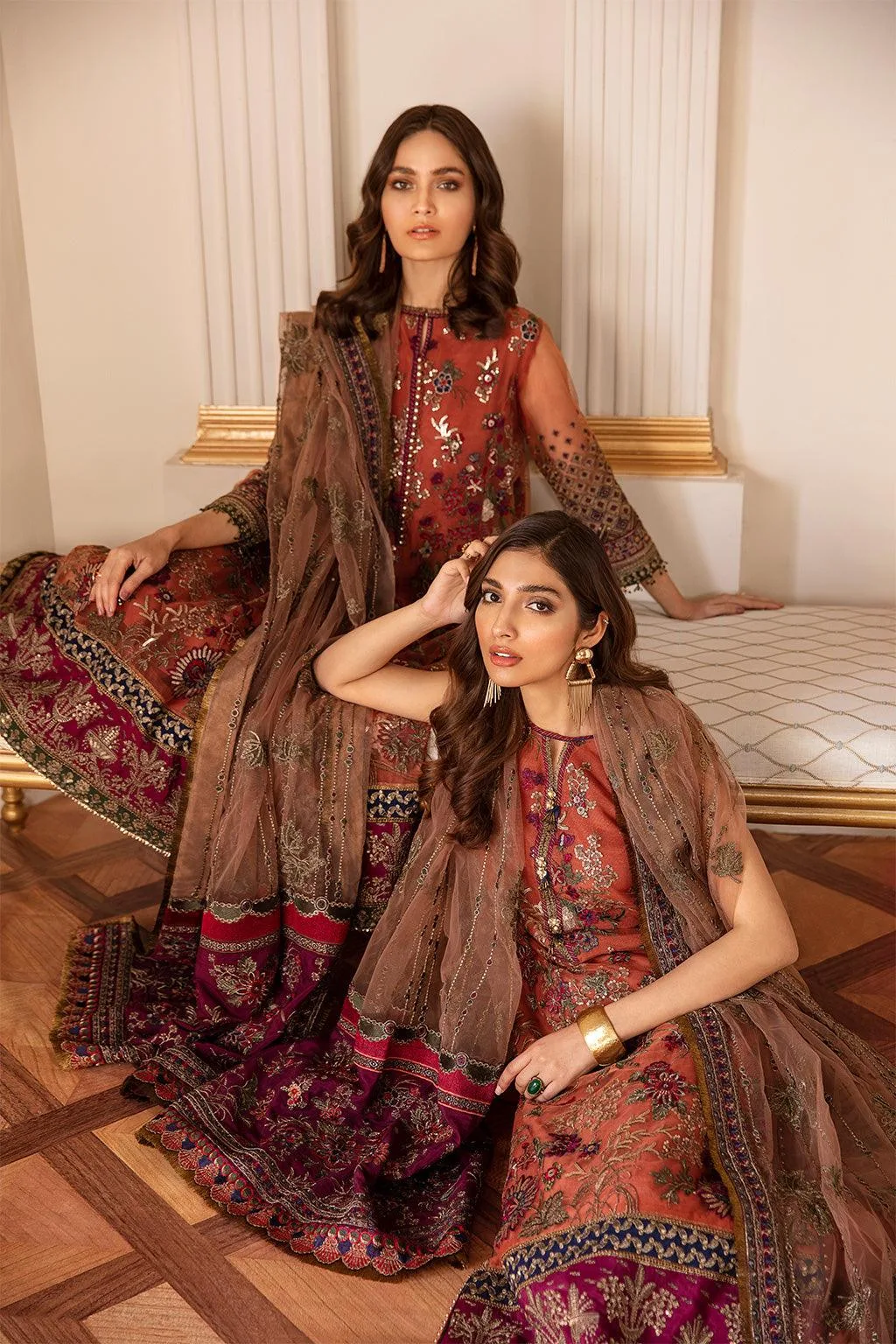 Silk – view 7 – Poshaq