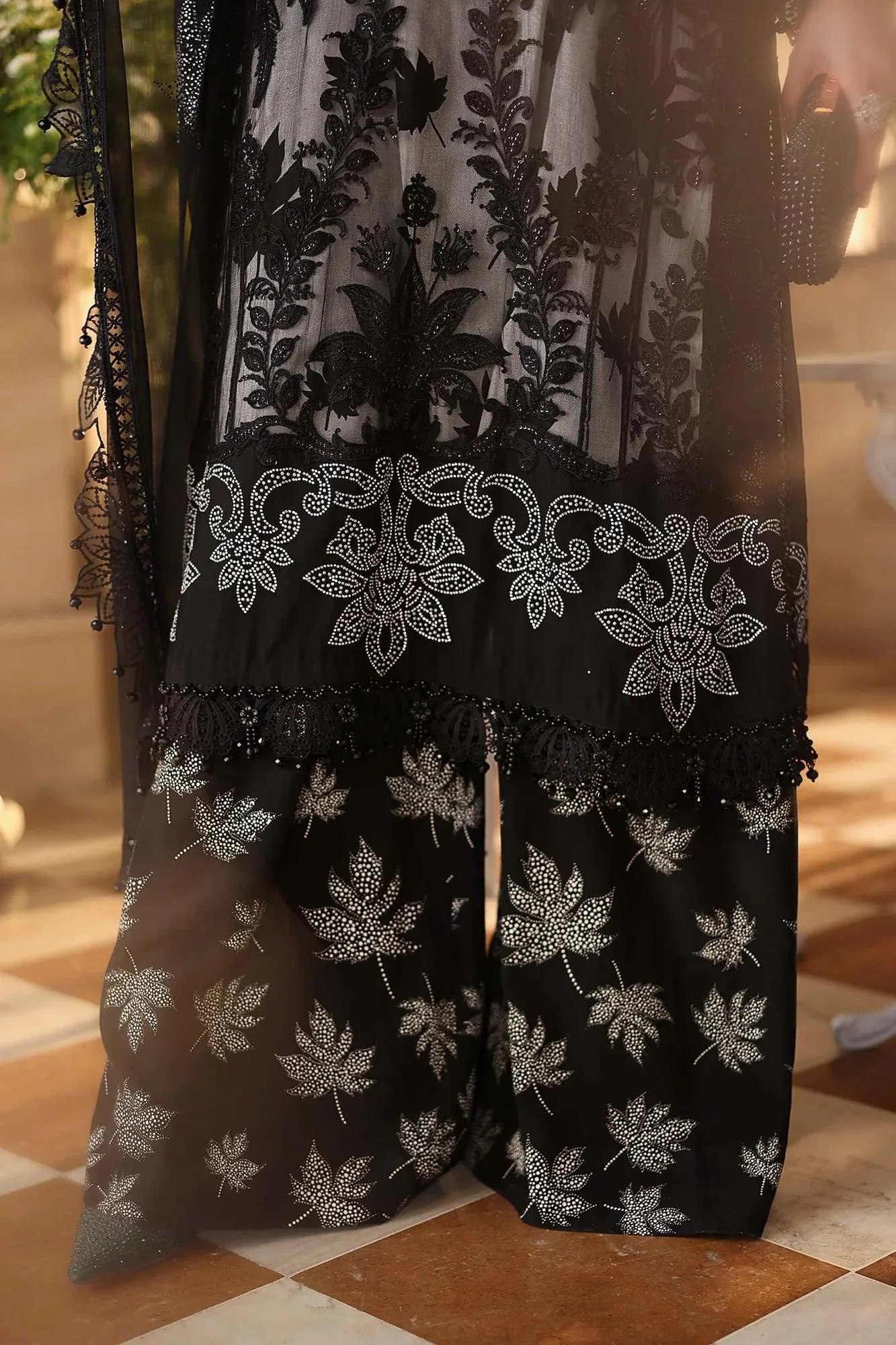 Black Raw Silk – view 7 – Poshaq