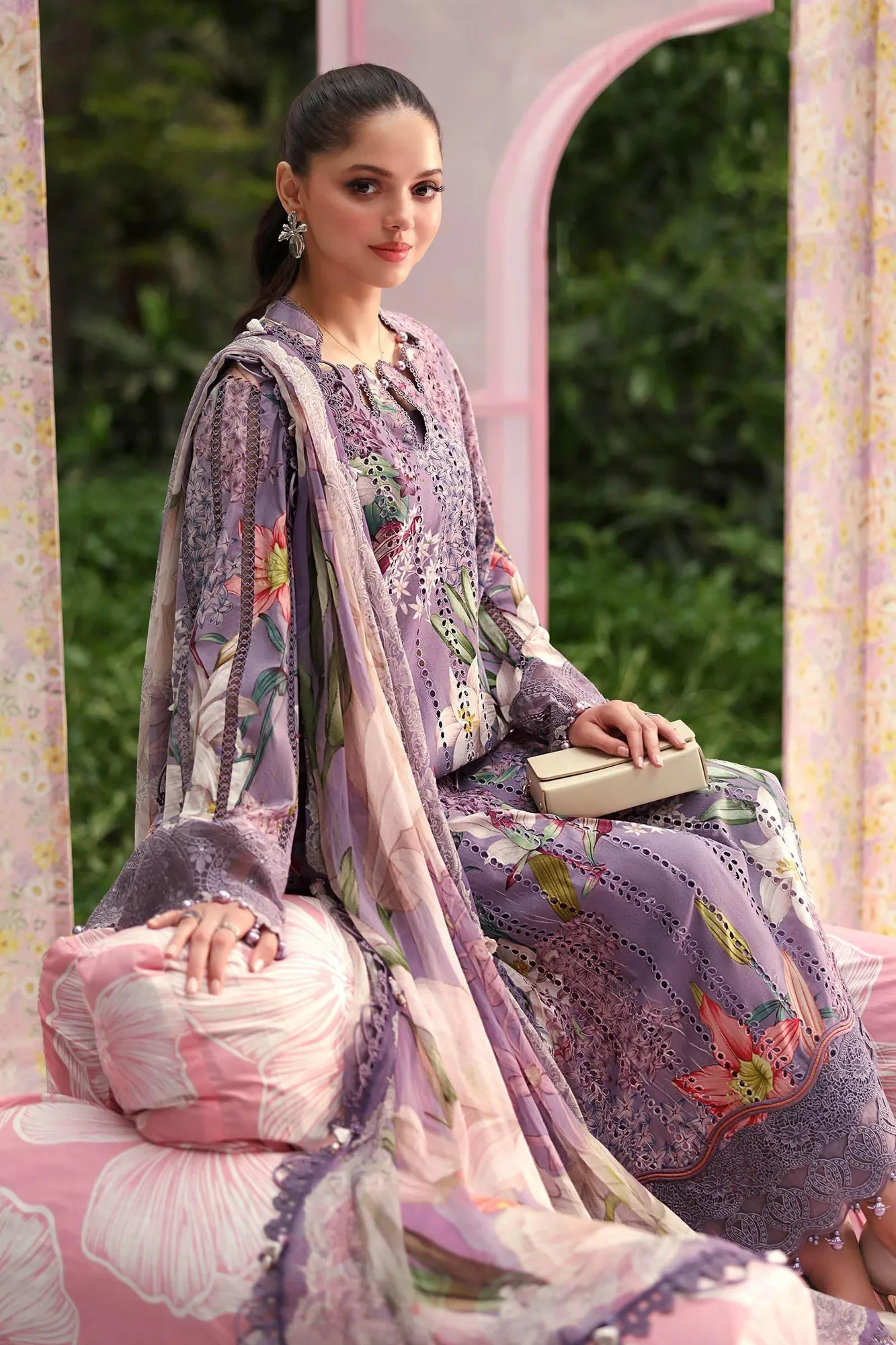 Lilac Organza – view 5 – Poshaq