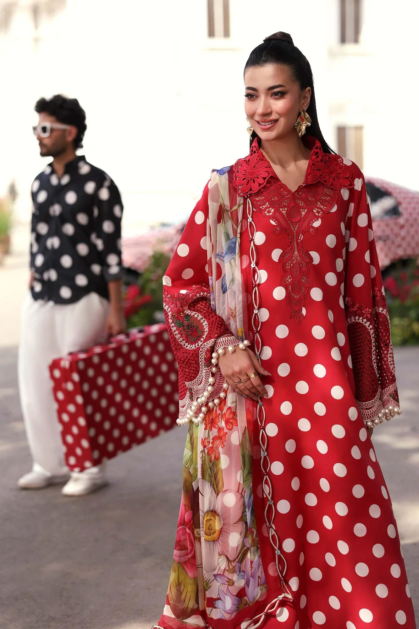 Maroon Organza – view 4 – Poshaq