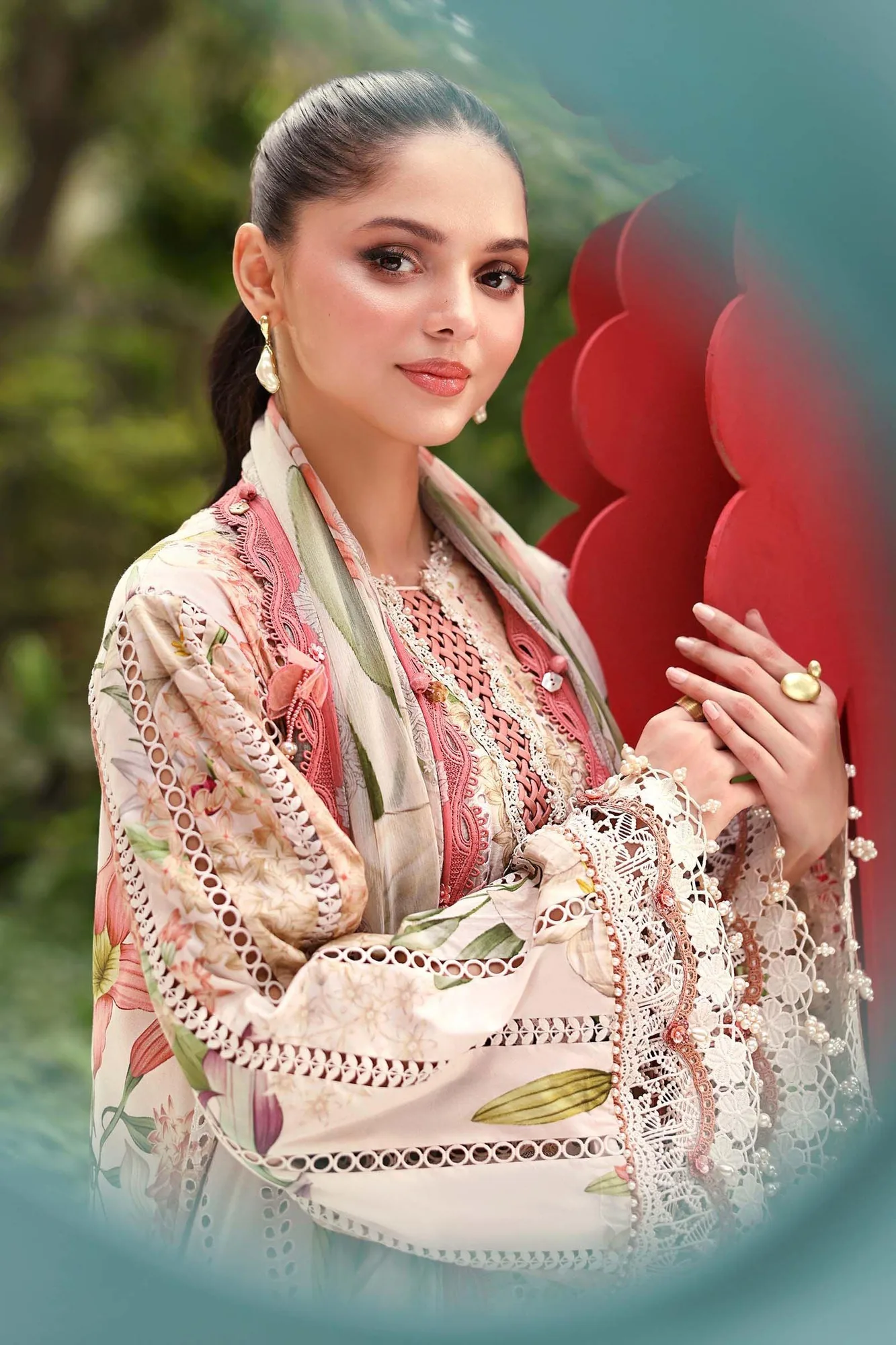 White Organza – view 4 – Poshaq