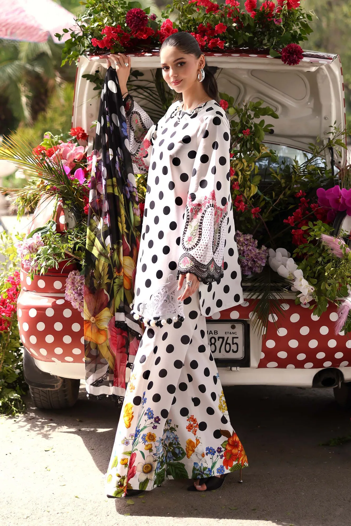 Black Organza – view 7 – Poshaq