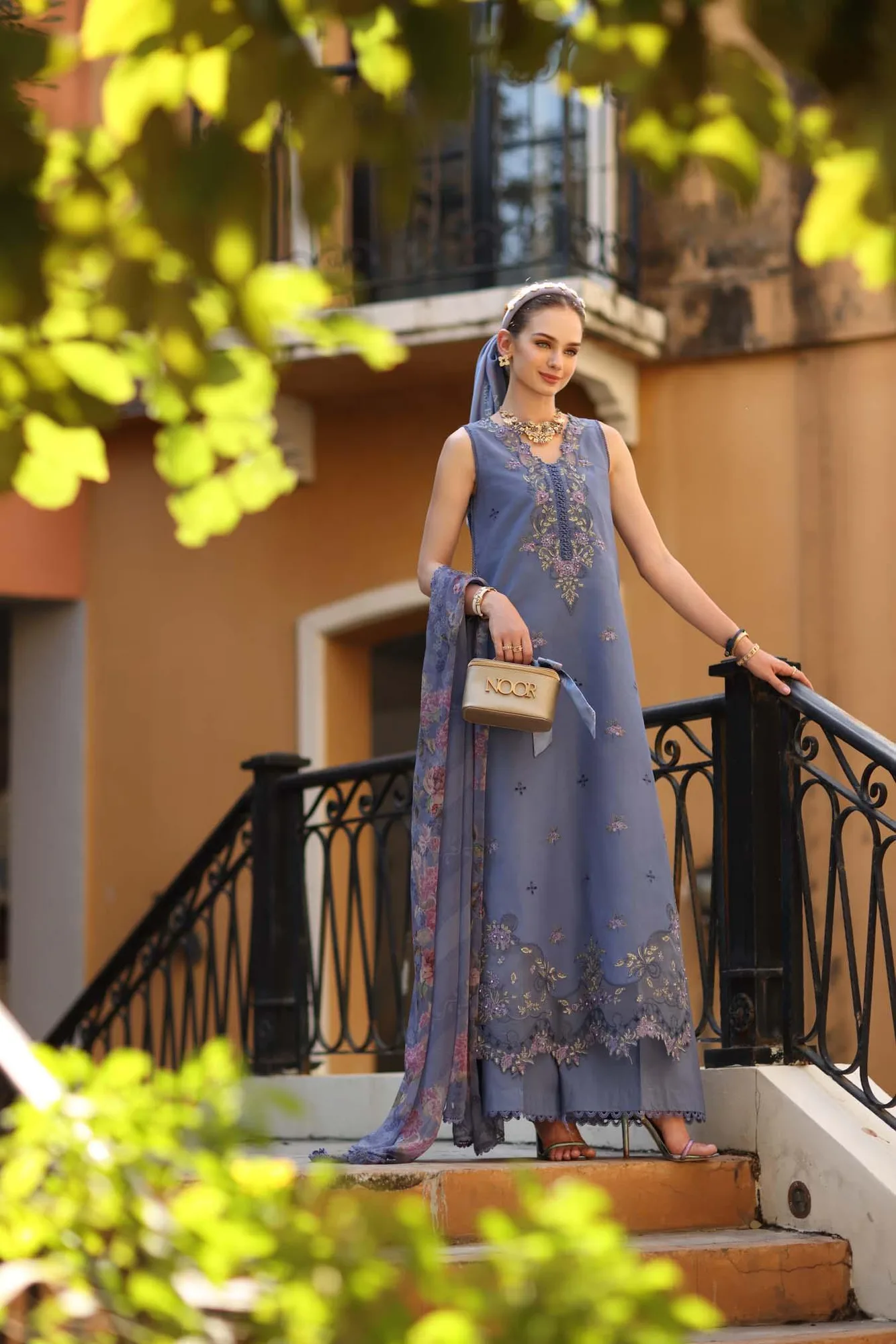 Noor by Saadia Asad Eid Luxe Printkhaas 26 Lilac Silk – view 2 – Poshaq