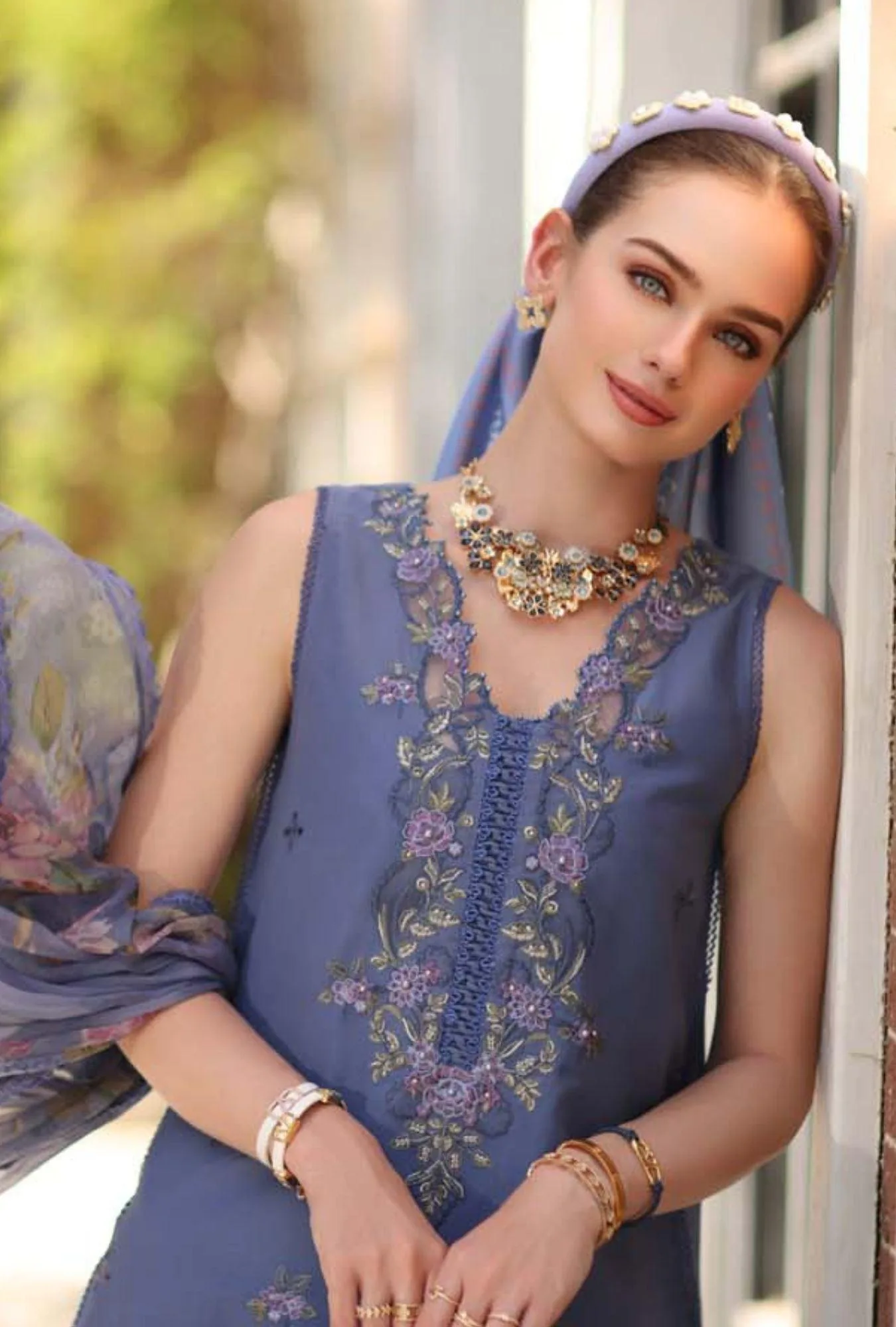 Noor by Saadia Asad Eid Luxe Printkhaas 26 Lilac Silk – view 4 – Poshaq