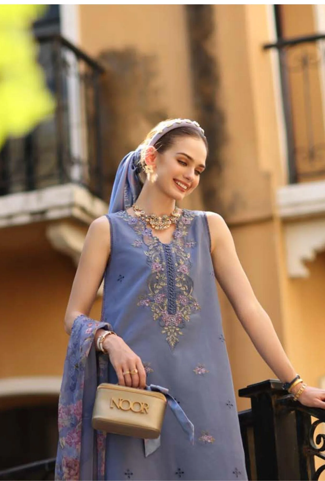 Noor by Saadia Asad Eid Luxe Printkhaas 26 Lilac Silk – view 5 – Poshaq