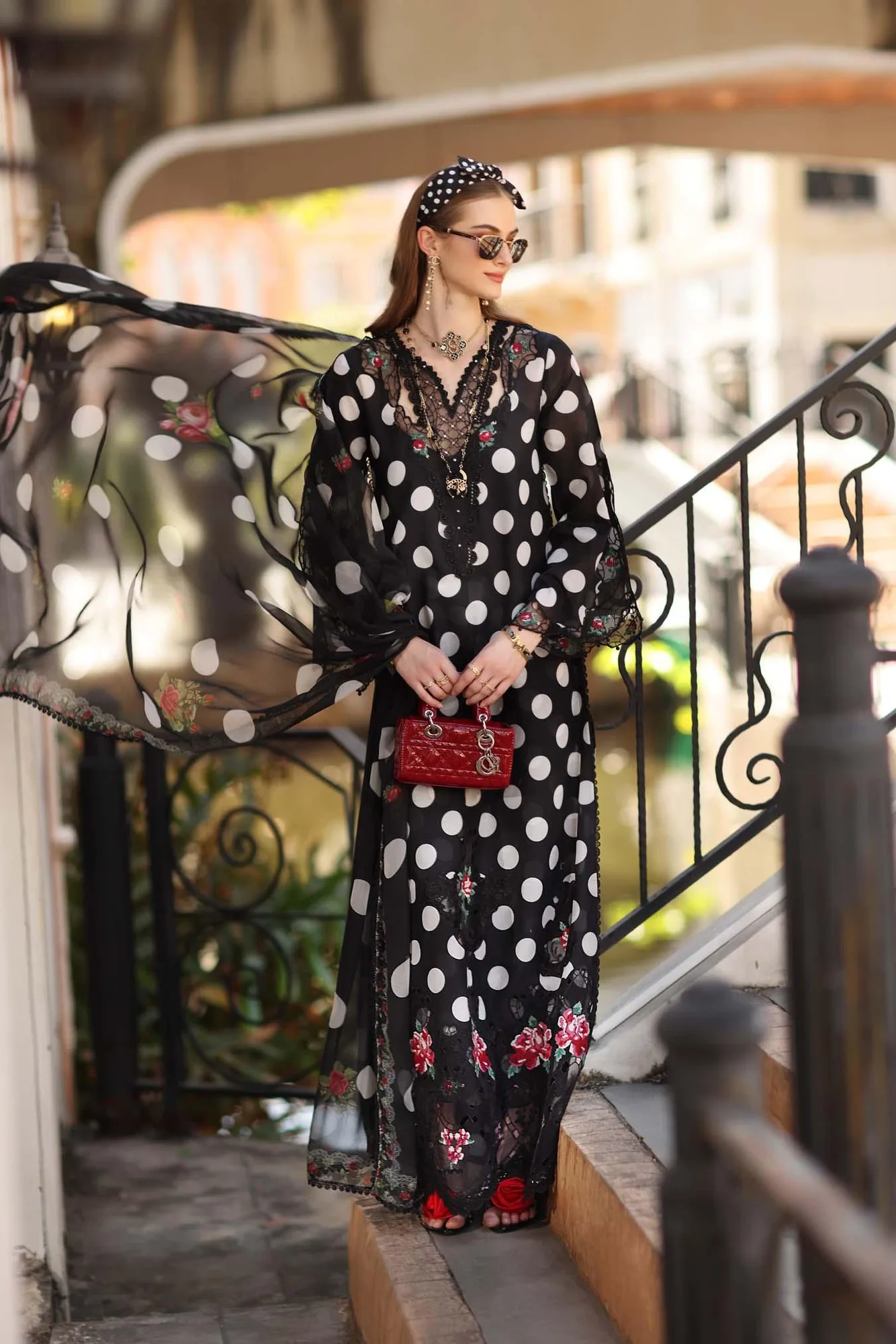 Noor by Saadia Asad Eid Luxe Printkhaas 26 Black Dobby – view 4 – Poshaq