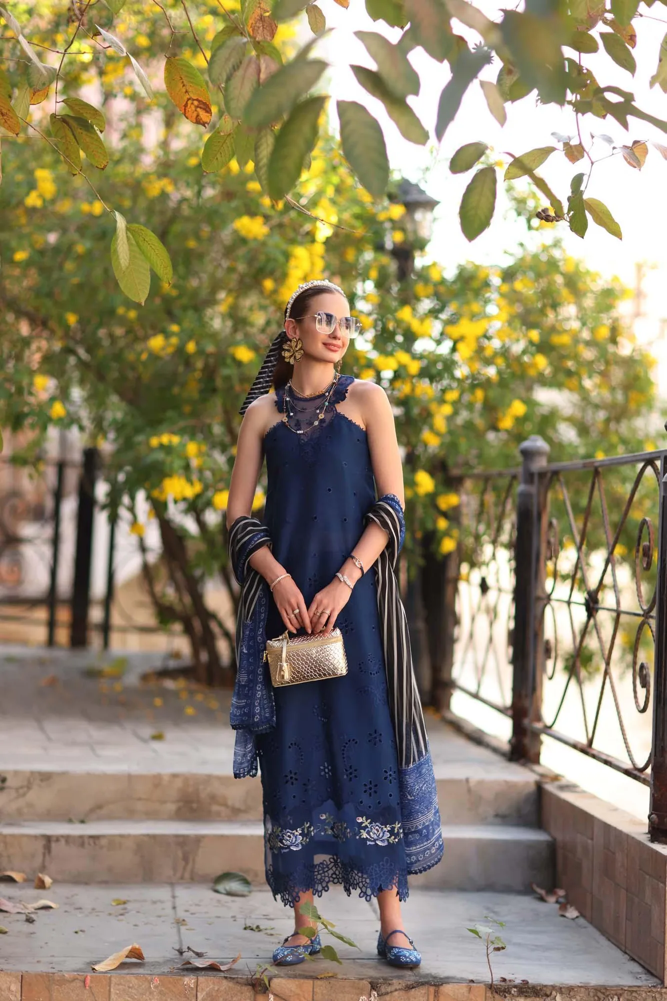 Noor by Saadia Asad Eid Luxe Printkhaas 26 Black Chiffon – view 2 – Poshaq