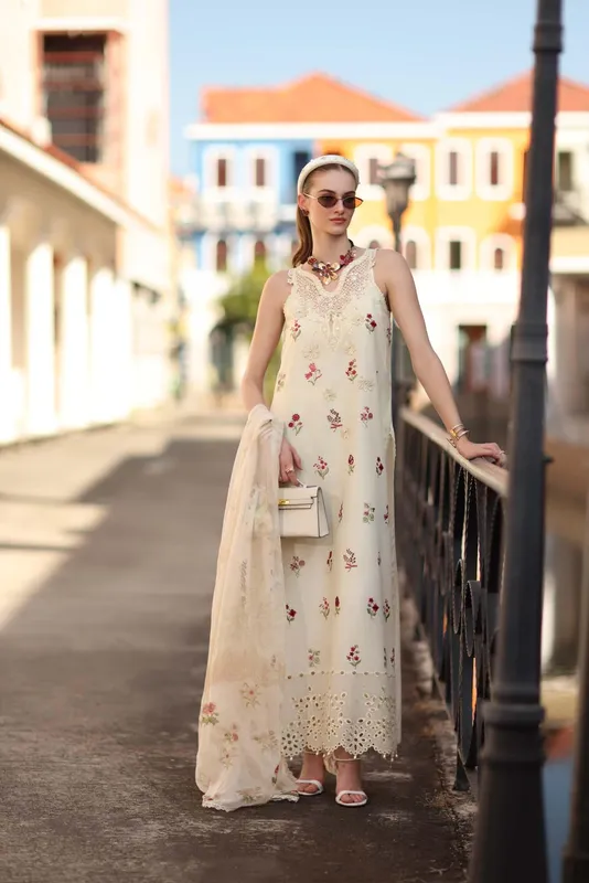 Noor by Saadia Asad Eid Luxe Printkhaas 26 Cream – view 1 – Poshaq
