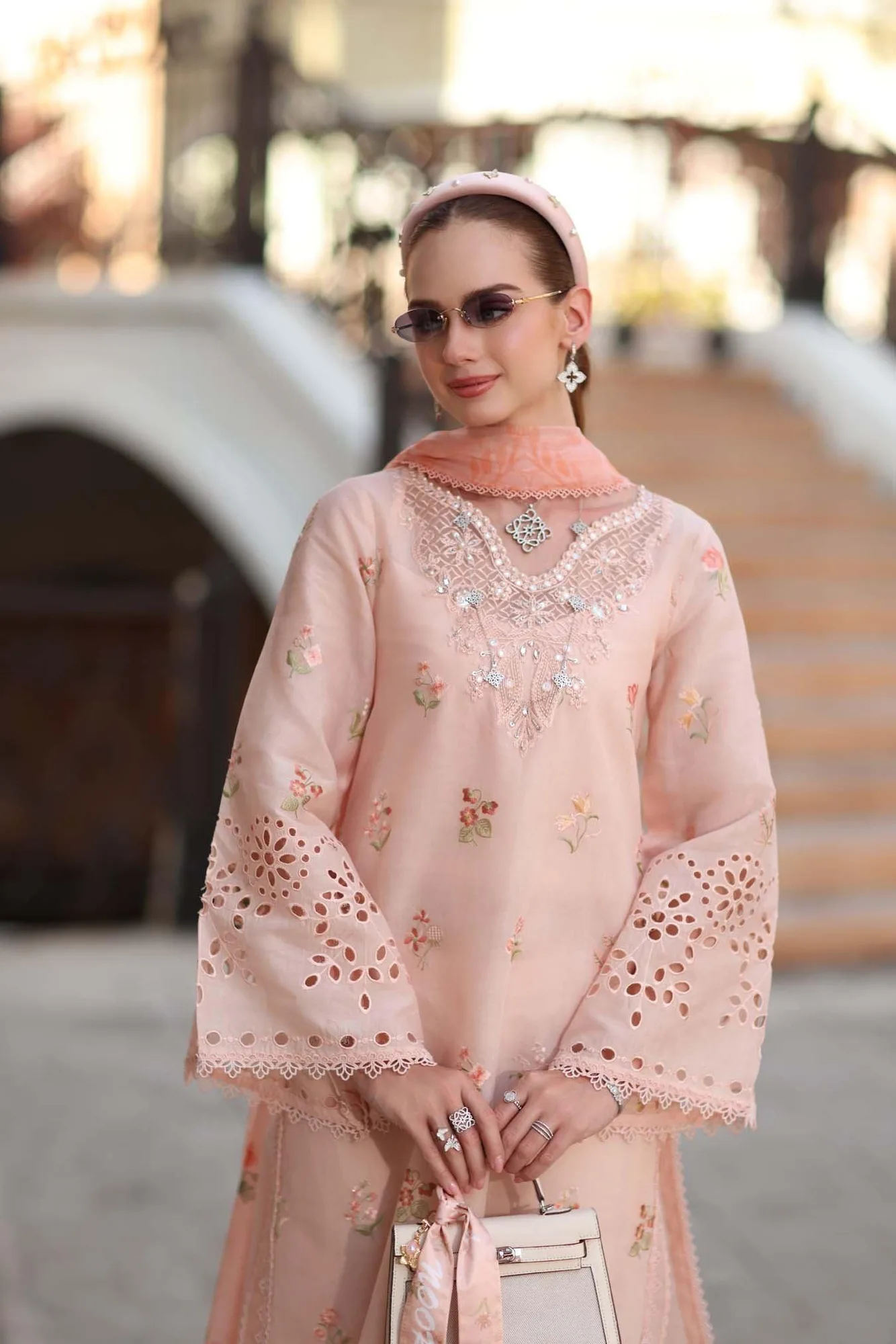 Noor by Saadia Asad Eid Luxe Printkhaas 26 Peach – view 3 – Poshaq