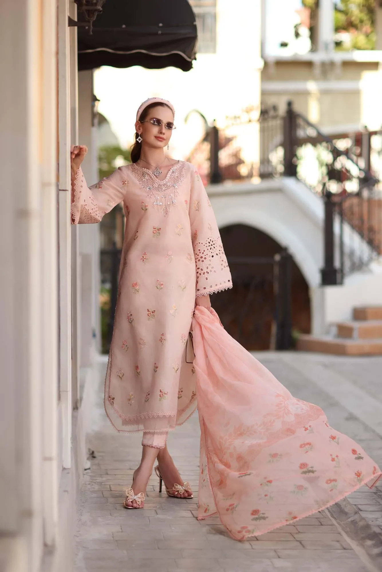 Noor by Saadia Asad Eid Luxe Printkhaas 26 Peach – view 4 – Poshaq