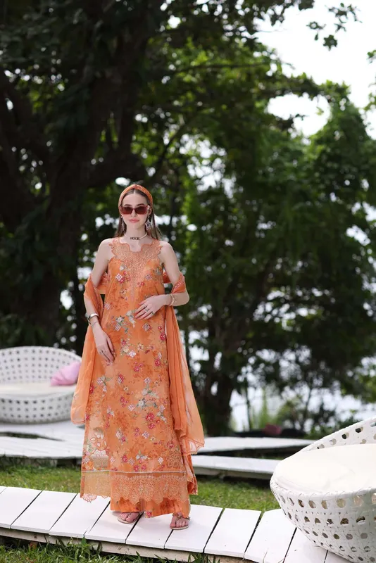 Noor by Saadia Asad Luxe Printkari Chiffon – view 1 – Poshaq