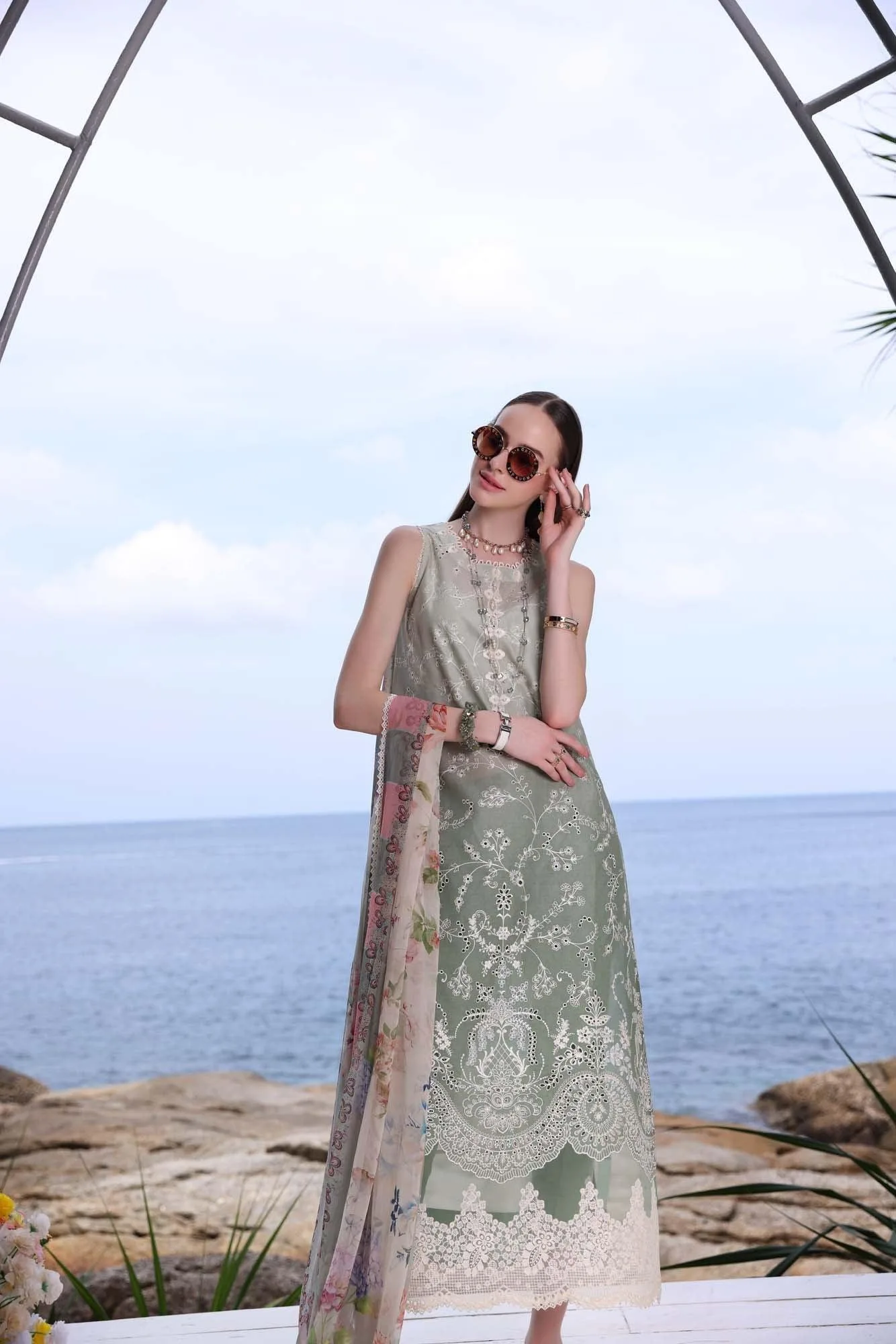 Noor by Saadia Asad Luxe Printkari Chiffon – view 4 – Poshaq