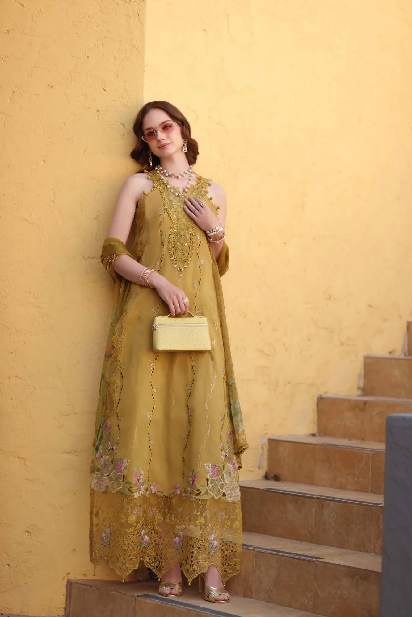 Noor by Saadia Asad Luxe Chikankari 26 Chiffon – view 4 – Poshaq