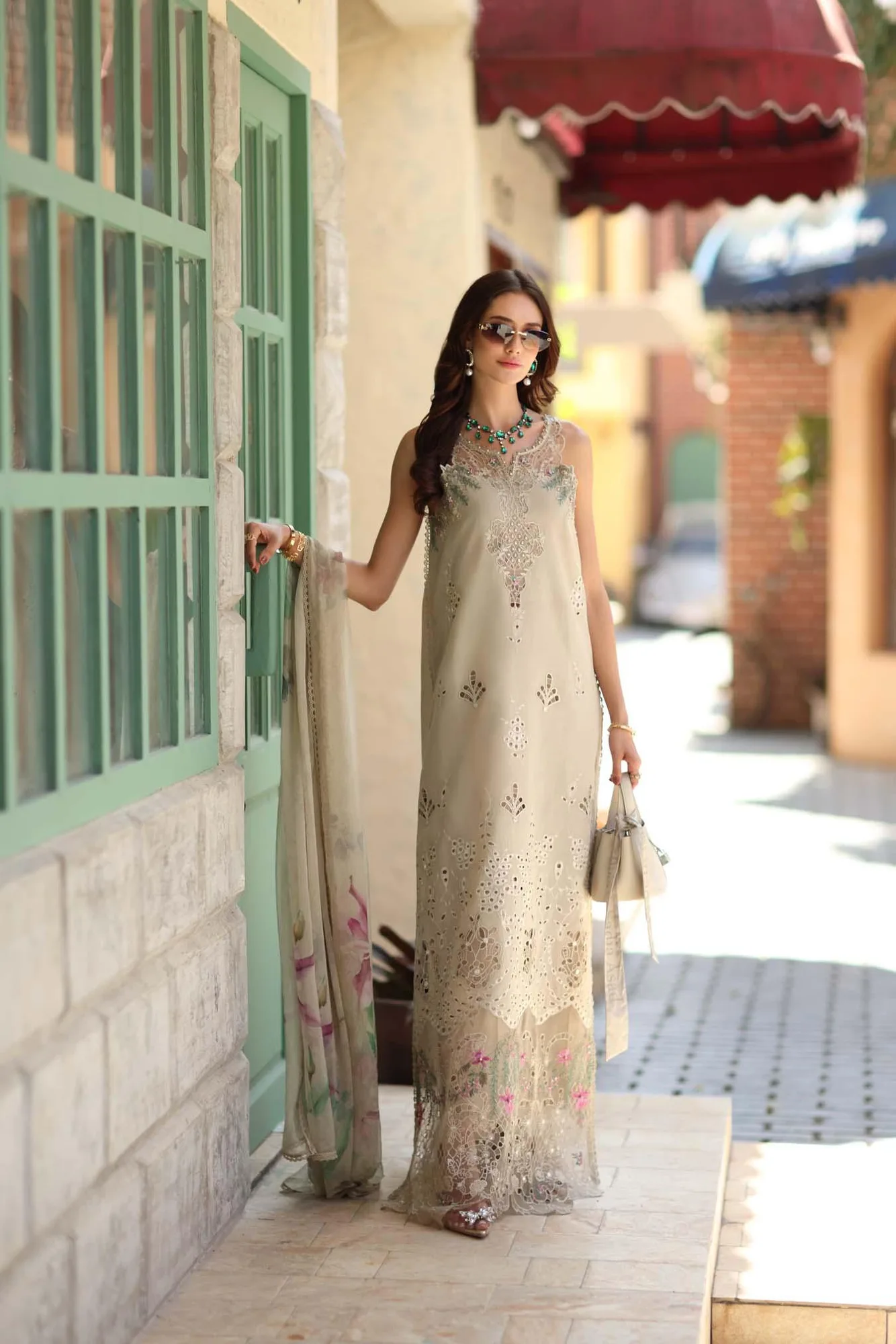 Noor by Saadia Asad Luxe Chikankari 26 Chiffon – view 1 – Poshaq