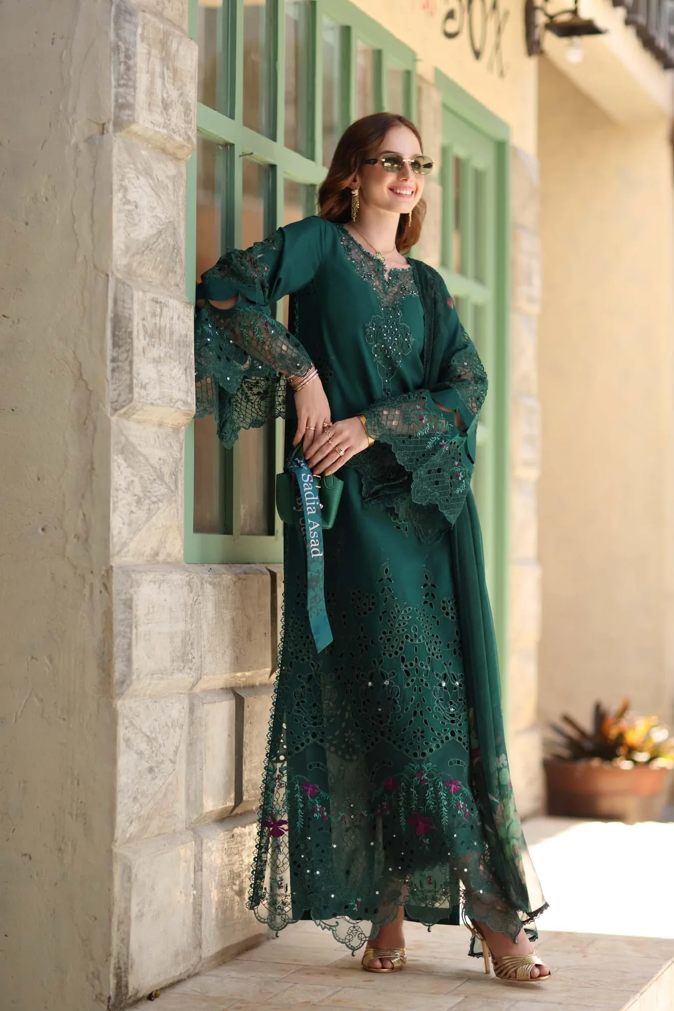 Noor by Saadia Asad Luxe Chikankari 26 Green Chiffon – view 3 – Poshaq