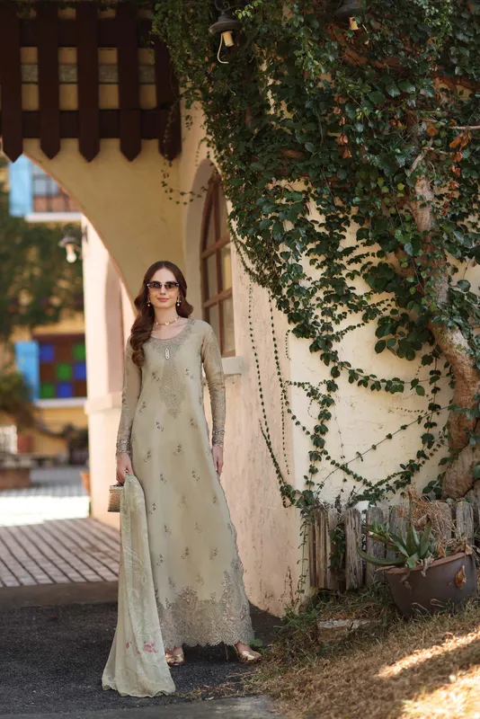 Noor by Saadia Asad Luxe Chikankari 26 Gold Chiffon – view 1 – Poshaq
