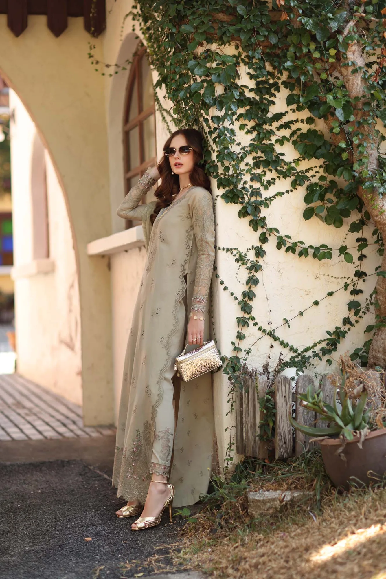 Noor by Saadia Asad Luxe Chikankari 26 Gold Chiffon – view 2 – Poshaq