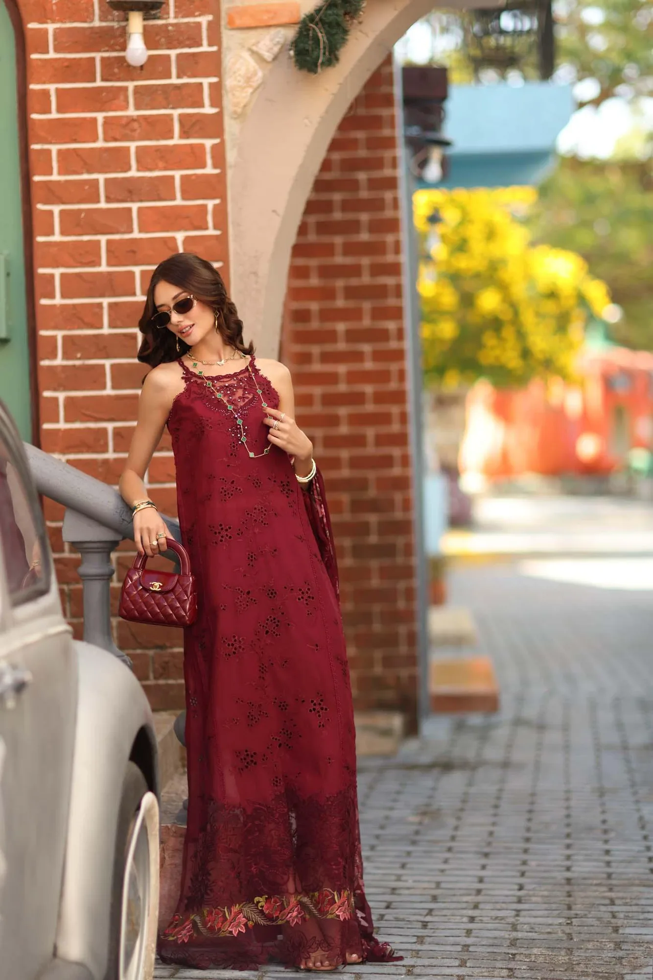 Noor by Saadia Asad Luxe Chikankari 26 Chiffon – view 2 – Poshaq