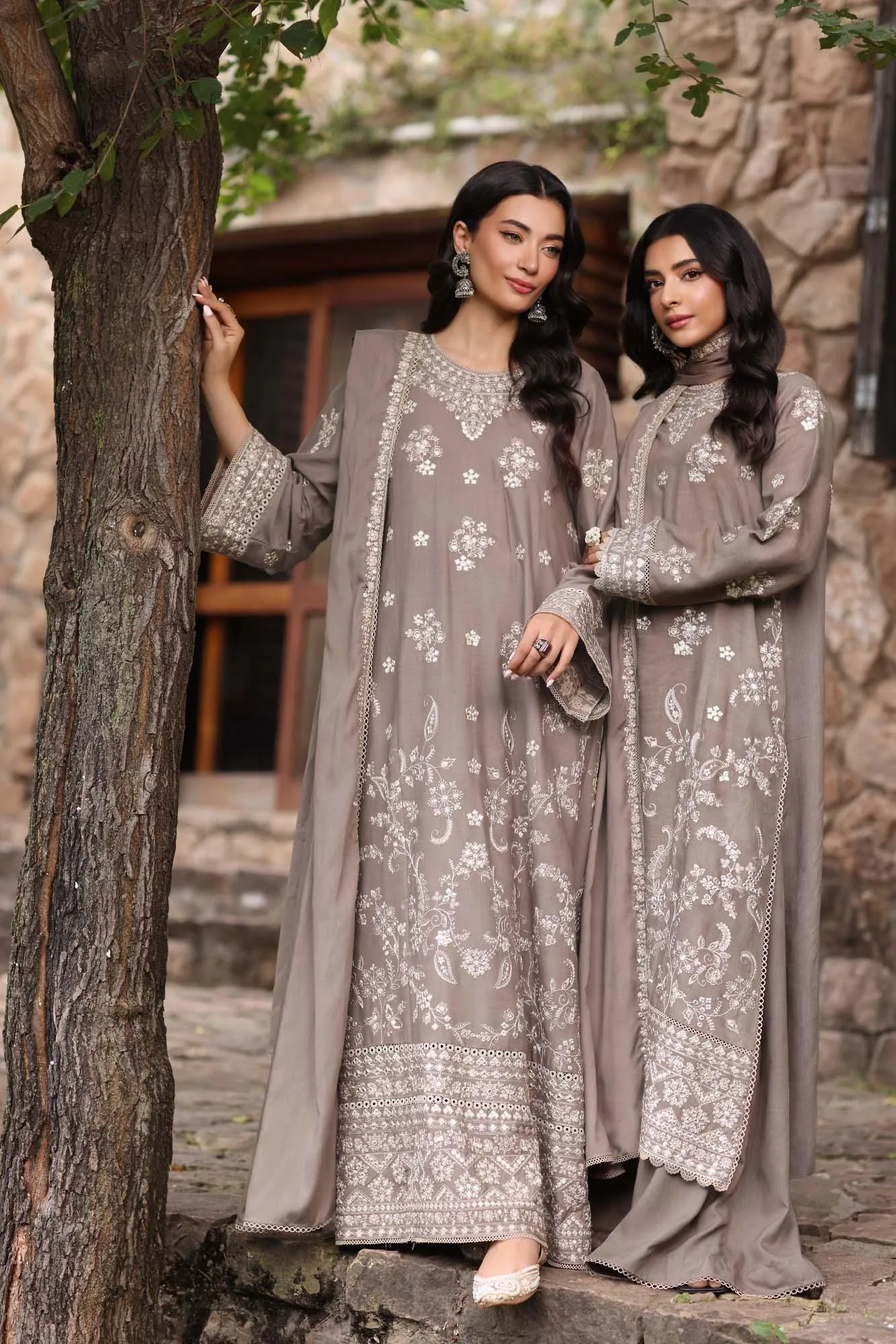 Noor by Saadia Asad Suzaankari Winter 24 Khaddar – view 1 – Poshaq