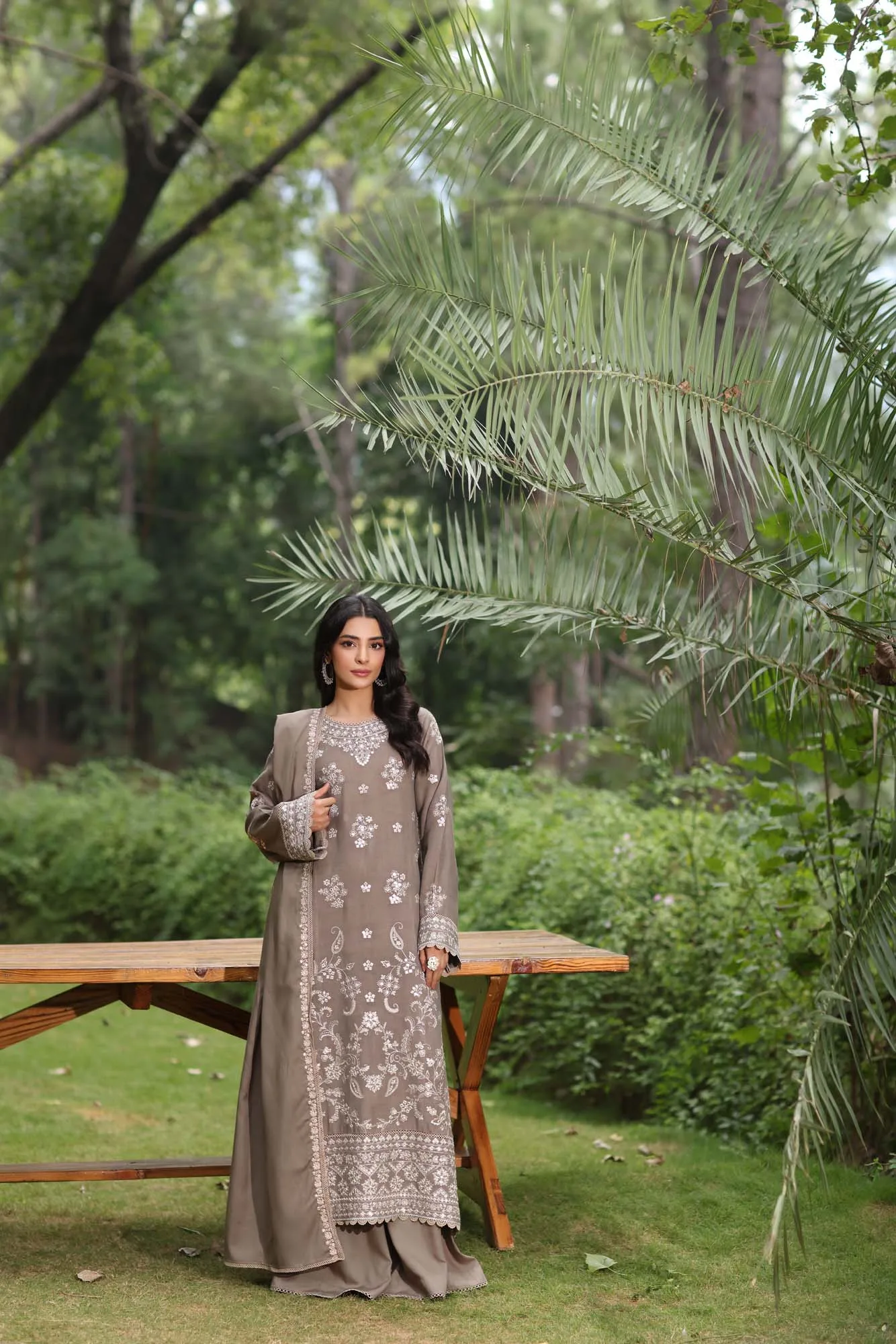 Noor by Saadia Asad Suzaankari Winter 24 Khaddar – view 3 – Poshaq