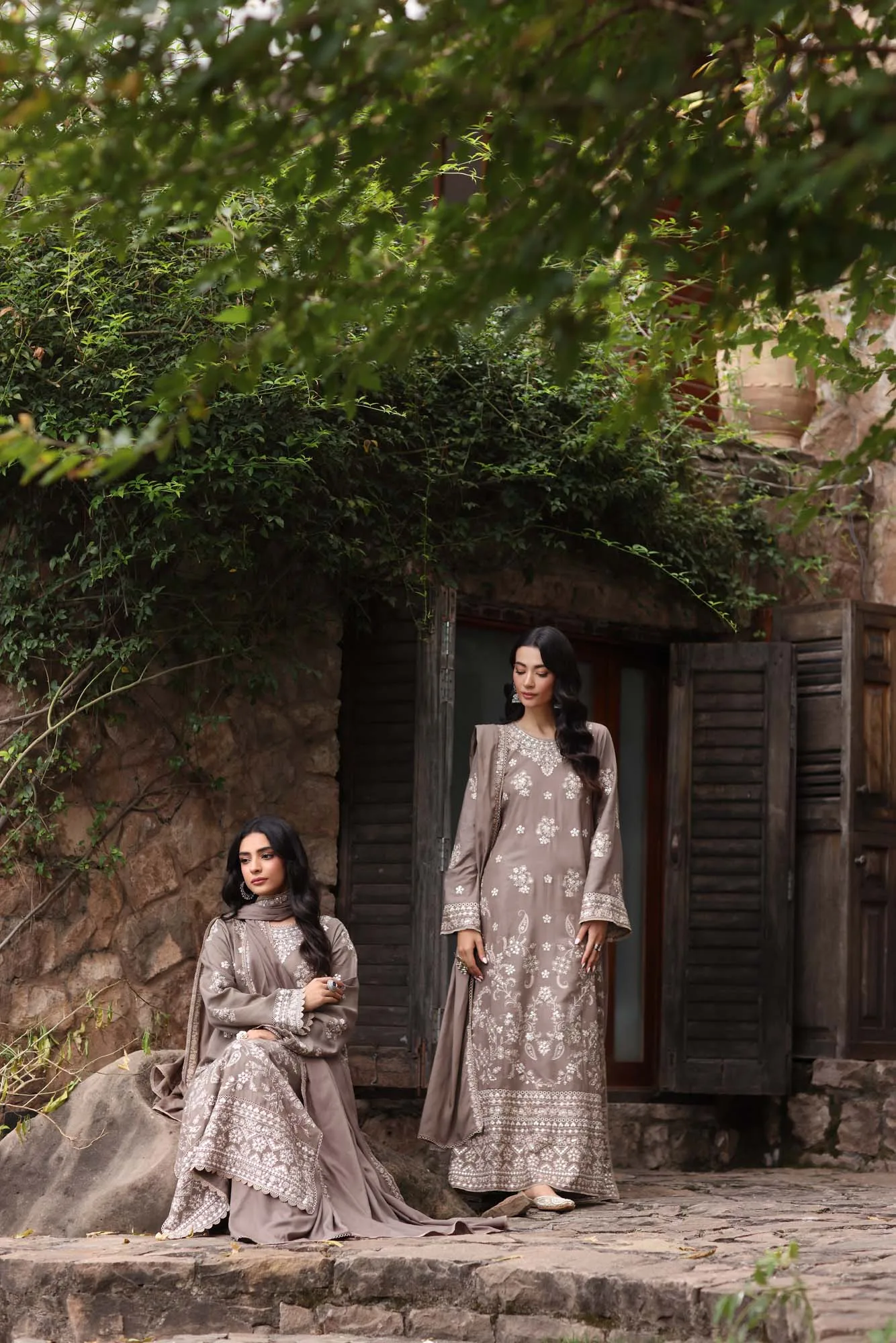 Noor by Saadia Asad Suzaankari Winter 24 Khaddar – view 8 – Poshaq