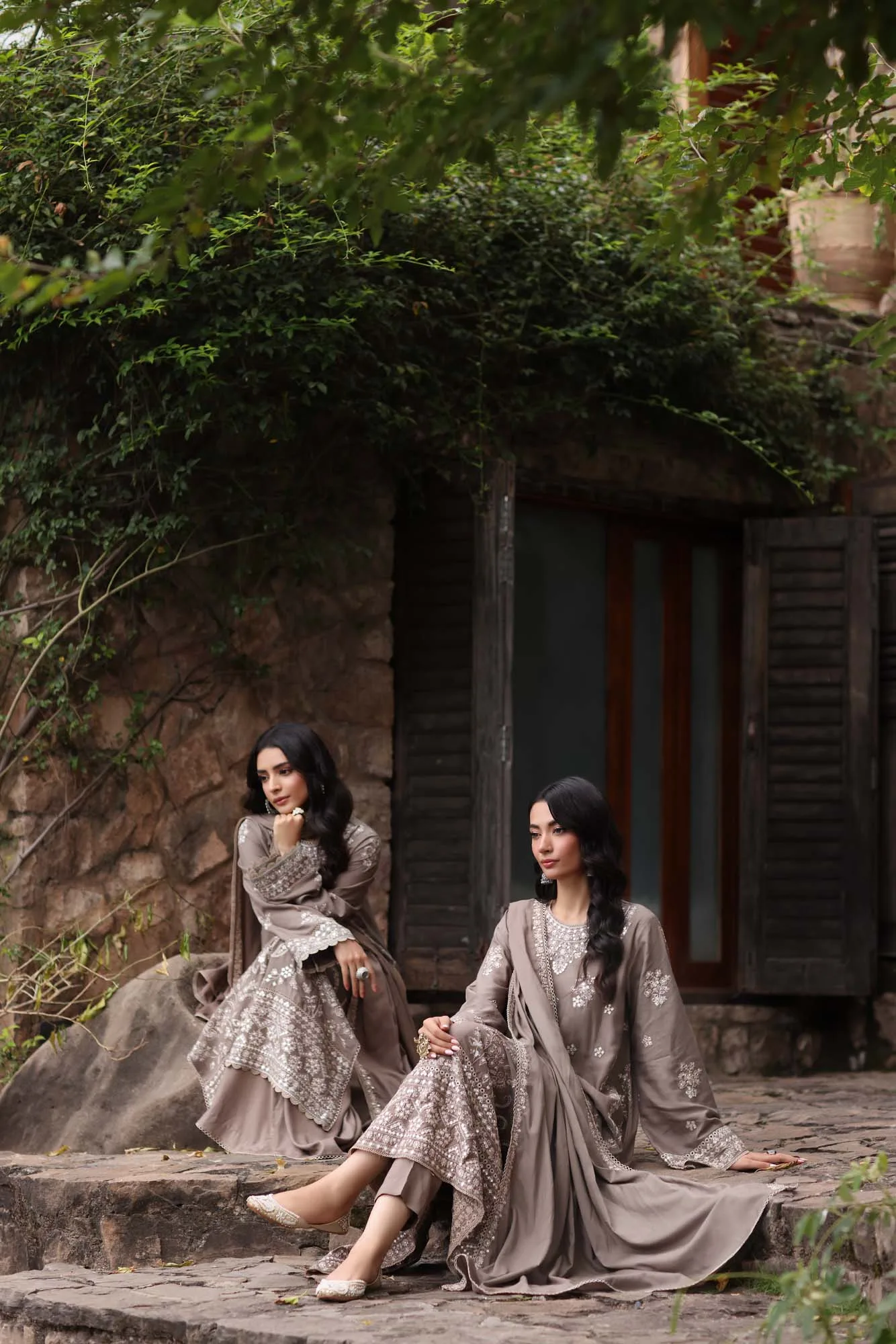 Noor by Saadia Asad Suzaankari Winter 24 Khaddar – view 9 – Poshaq