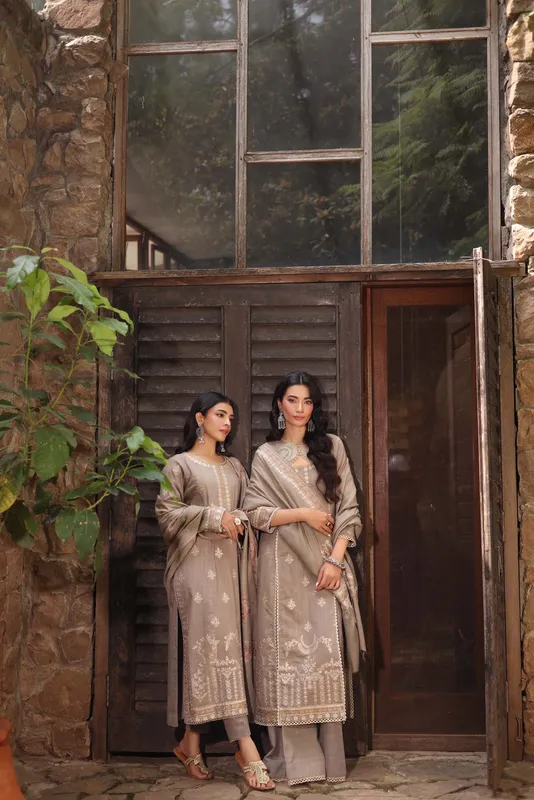 Noor by Saadia Asad Suzaankari Winter 24 Khaddar – view 1 – Poshaq
