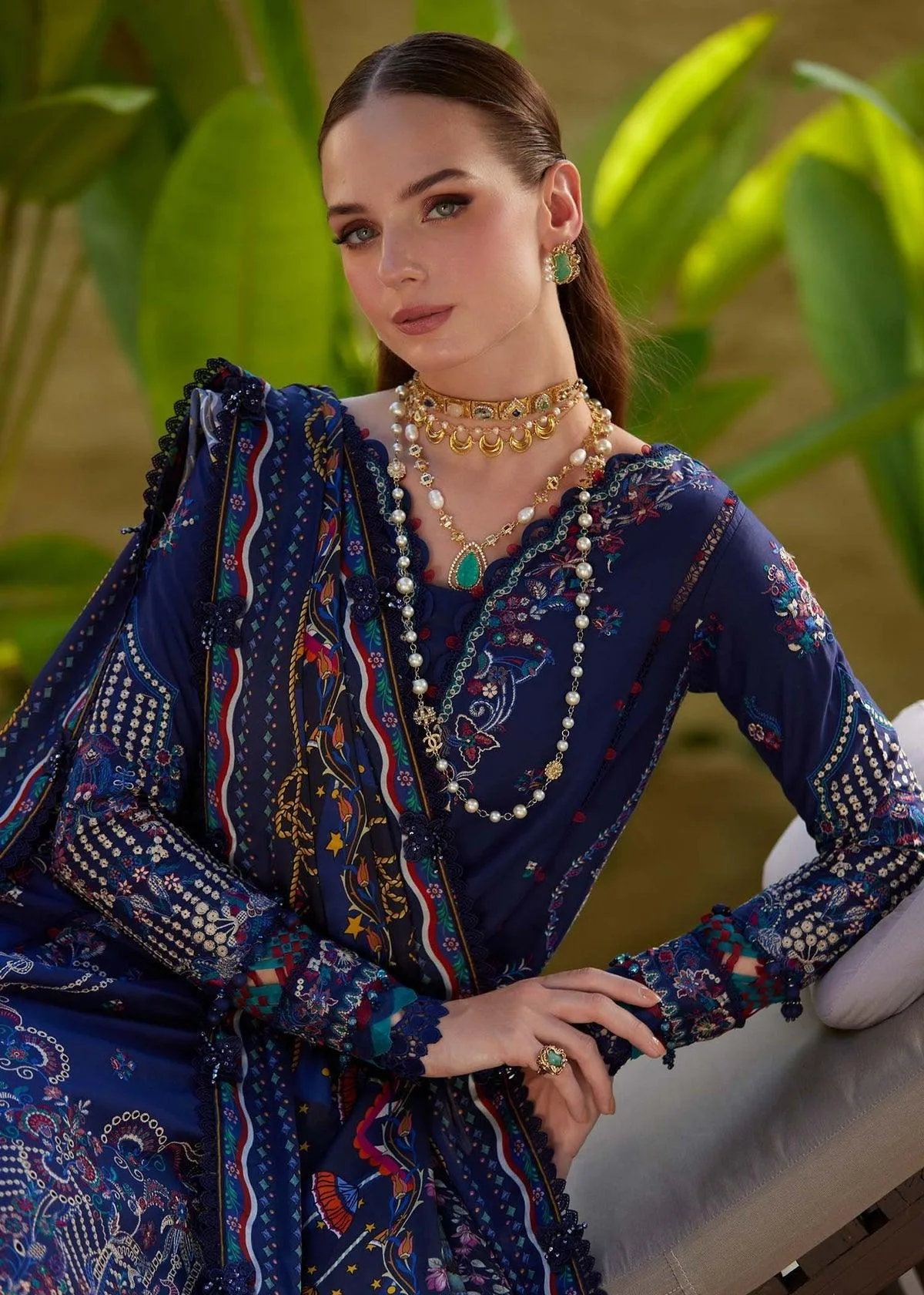 Kanwal Malik Ariya Luxury Lawn 26 Blue Cambric – view 4 – Poshaq