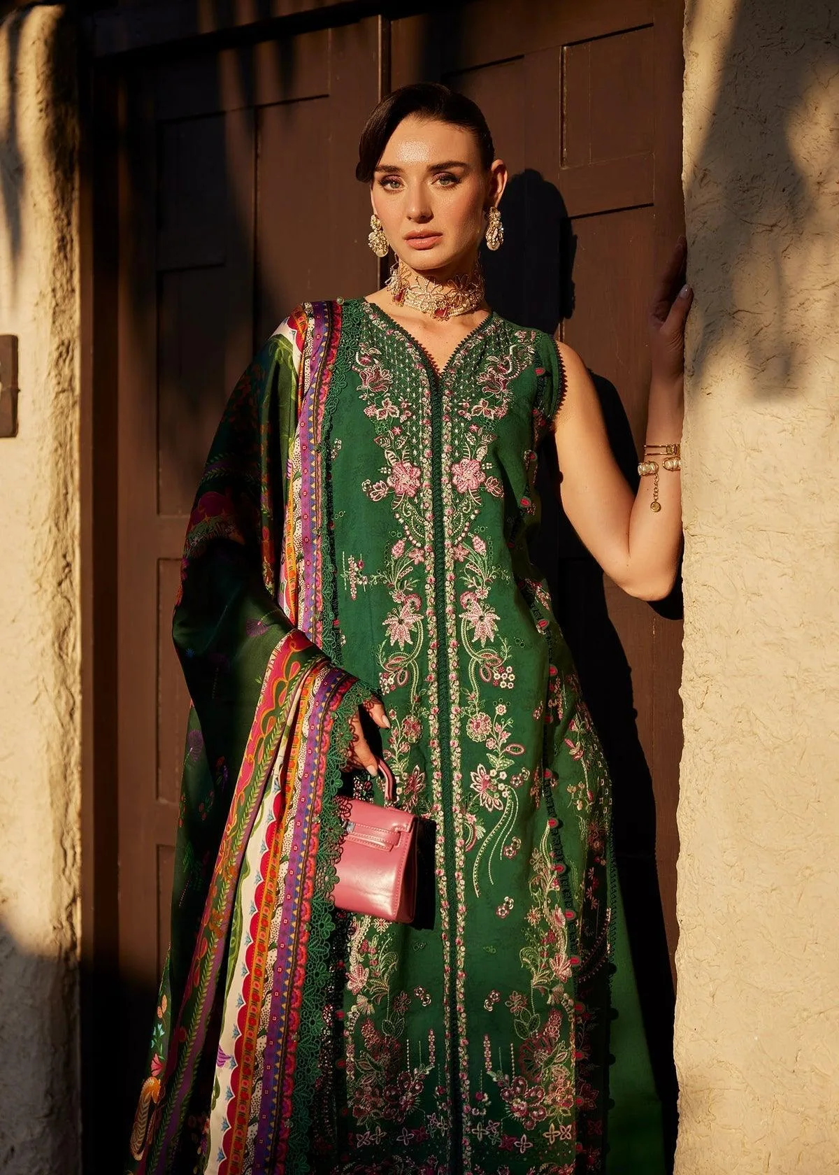 Kanwal Malik Ariya Luxury Lawn 26 Magenta Silk – view 4 – Poshaq