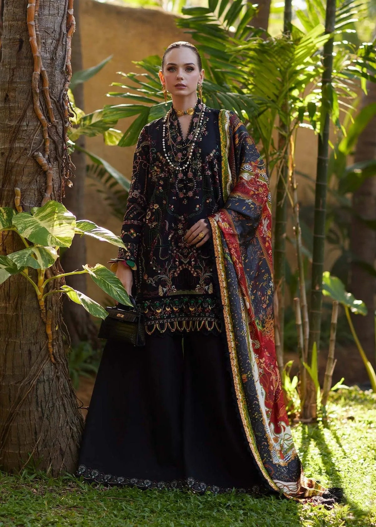 Kanwal Malik Ariya Luxury Lawn 26 Black Silk – view 1 – Poshaq