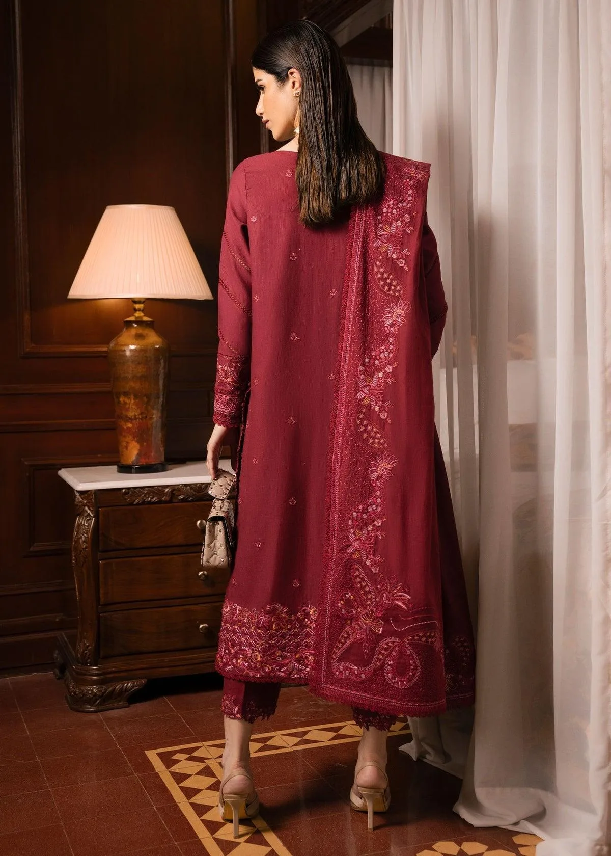 Kanwal Malik Gulana Winter 25 – view 2 – Poshaq