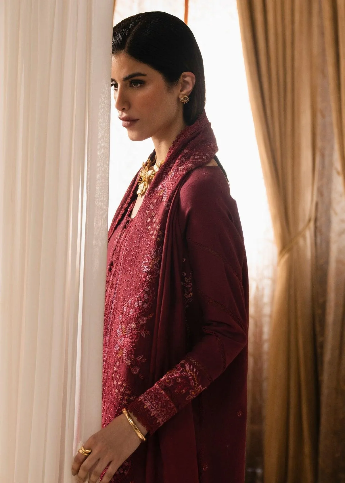 Kanwal Malik Gulana Winter 25 – view 5 – Poshaq