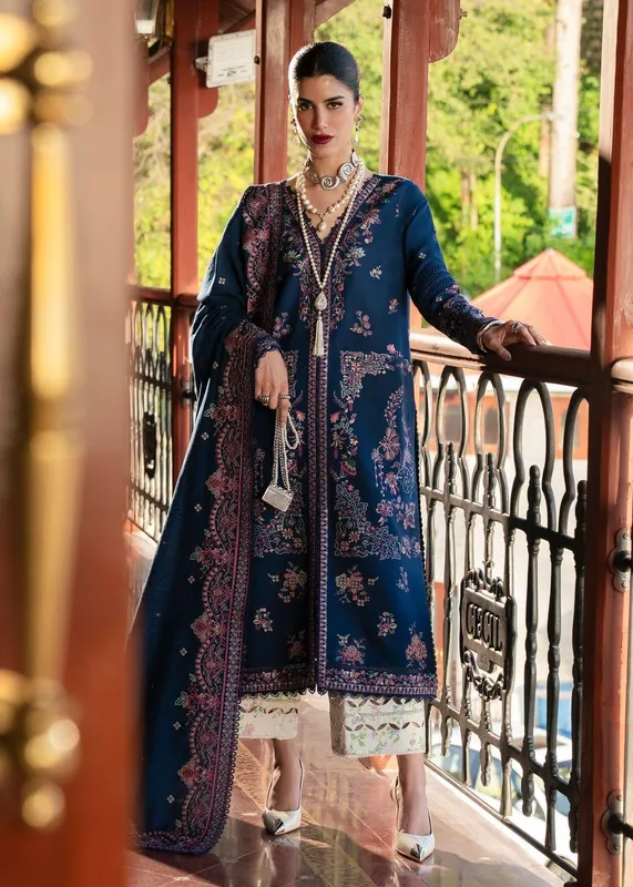 Kanwal Malik Gulana Winter 25 Dobby – view 1 – Poshaq