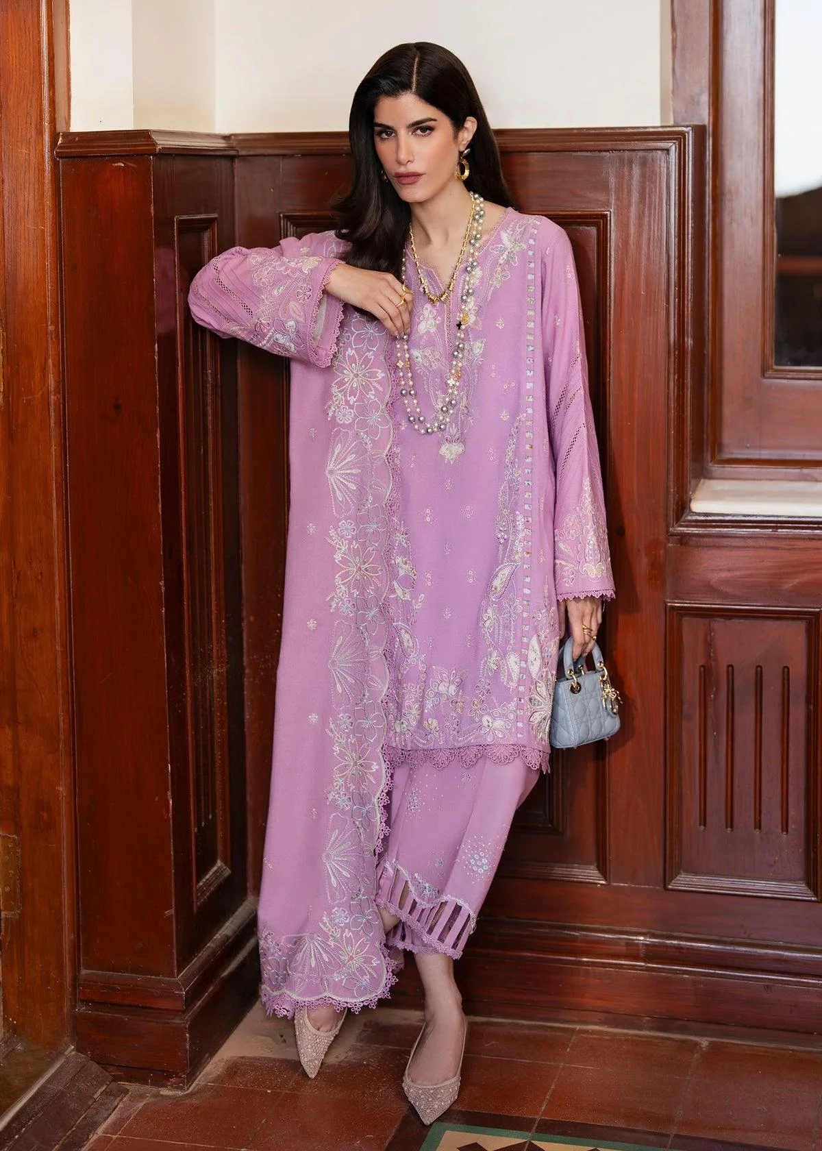 Kanwal Malik Gulana Winter 25 Karandi – view 3 – Poshaq