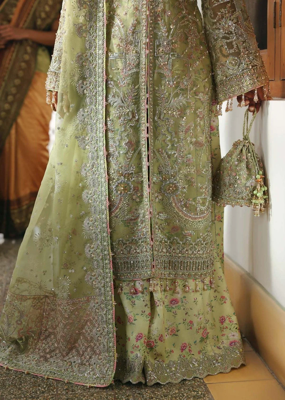 Kanwal Malik Maahi Festive 25 Organza – view 3 – Poshaq