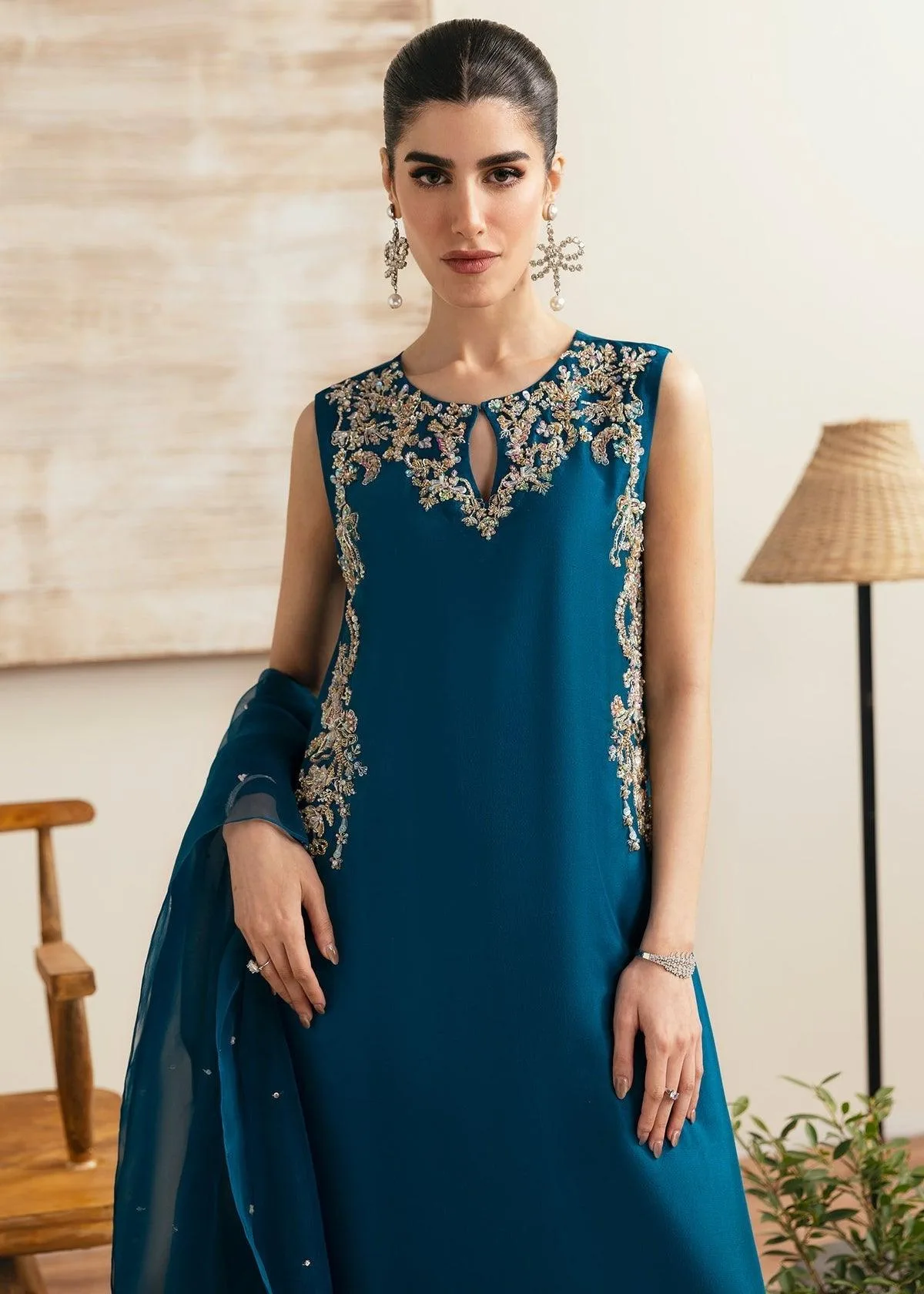 Kanwal Malik Miray Luxury Pret Teal Organza – view 2 – Poshaq