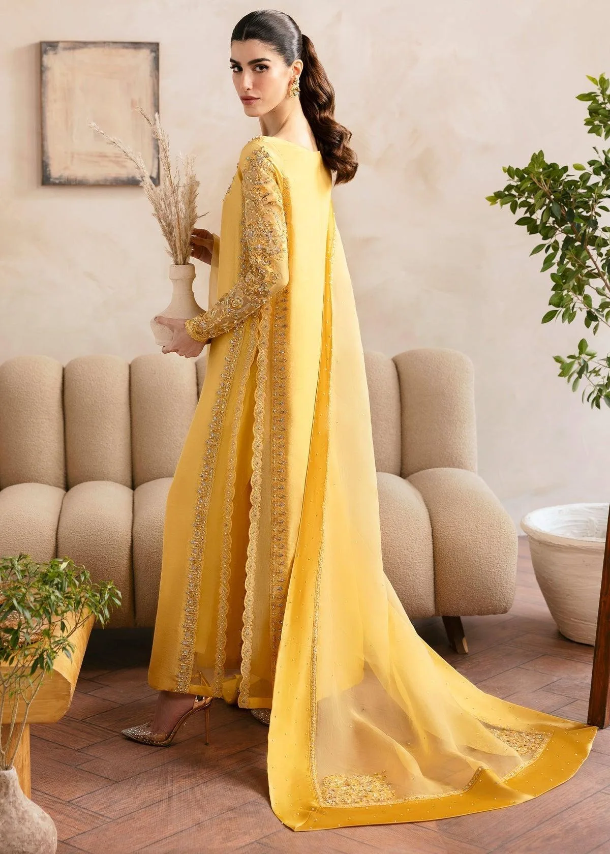 Kanwal Malik Miray Luxury Pret Yellow Organza – view 2 – Poshaq