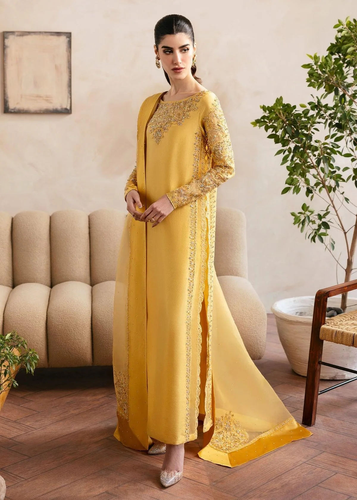 Kanwal Malik Miray Luxury Pret Yellow Organza – view 3 – Poshaq