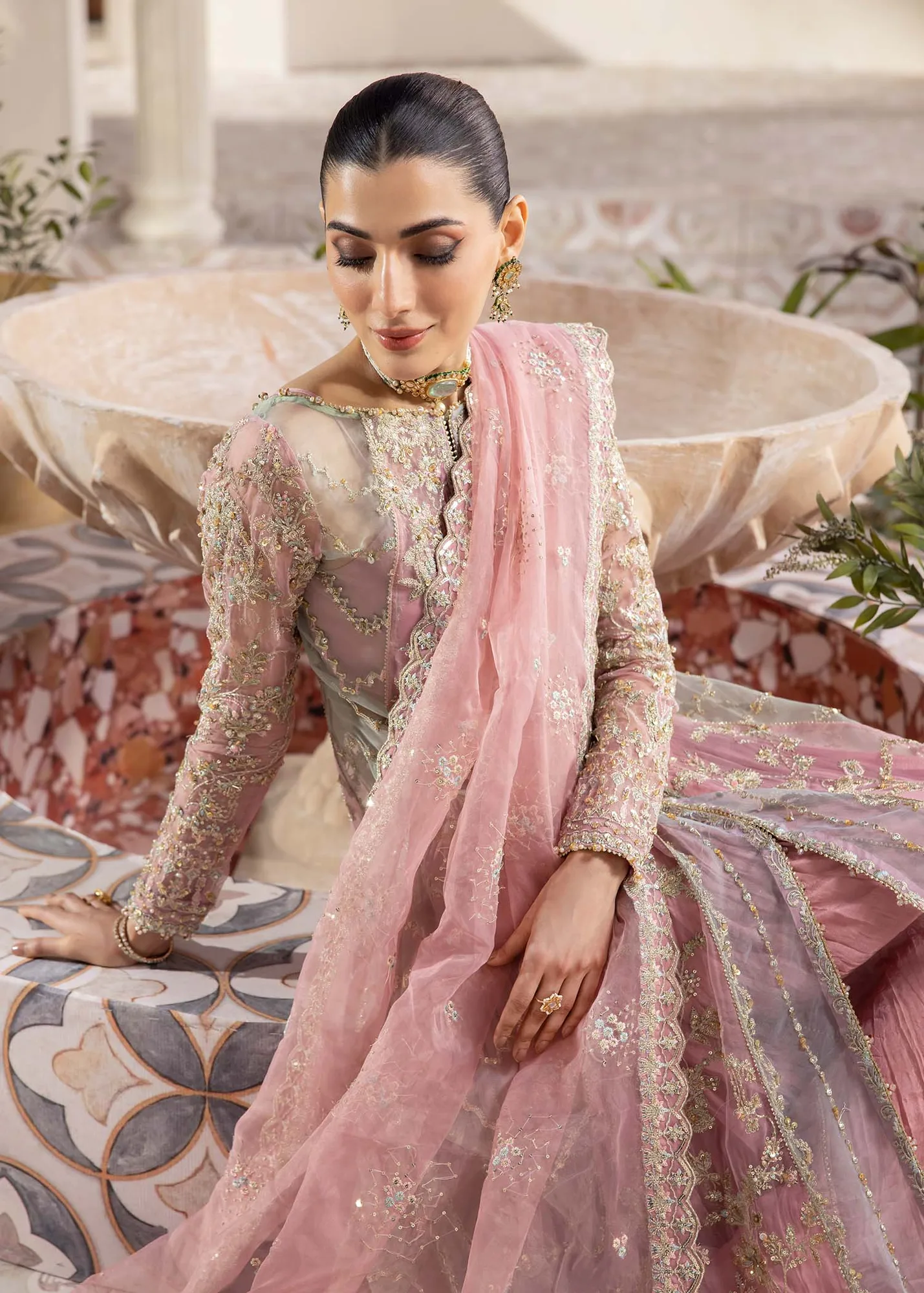 Kanwal Malik Mirha Eid Luxury Pret 25 Pink Organza – view 3 – Poshaq
