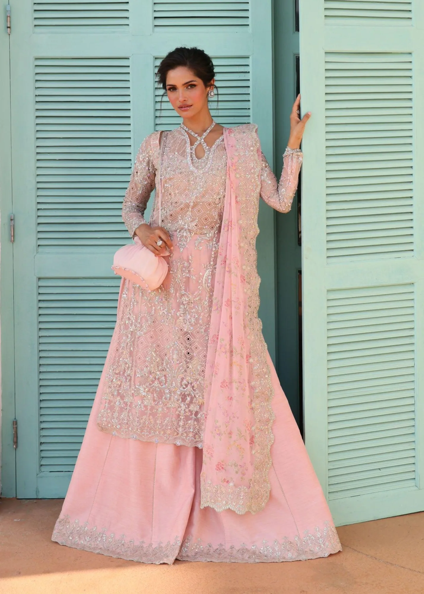 Kanwal Malik Mirha Luxury Pret 26 Gold – view 1 – Poshaq
