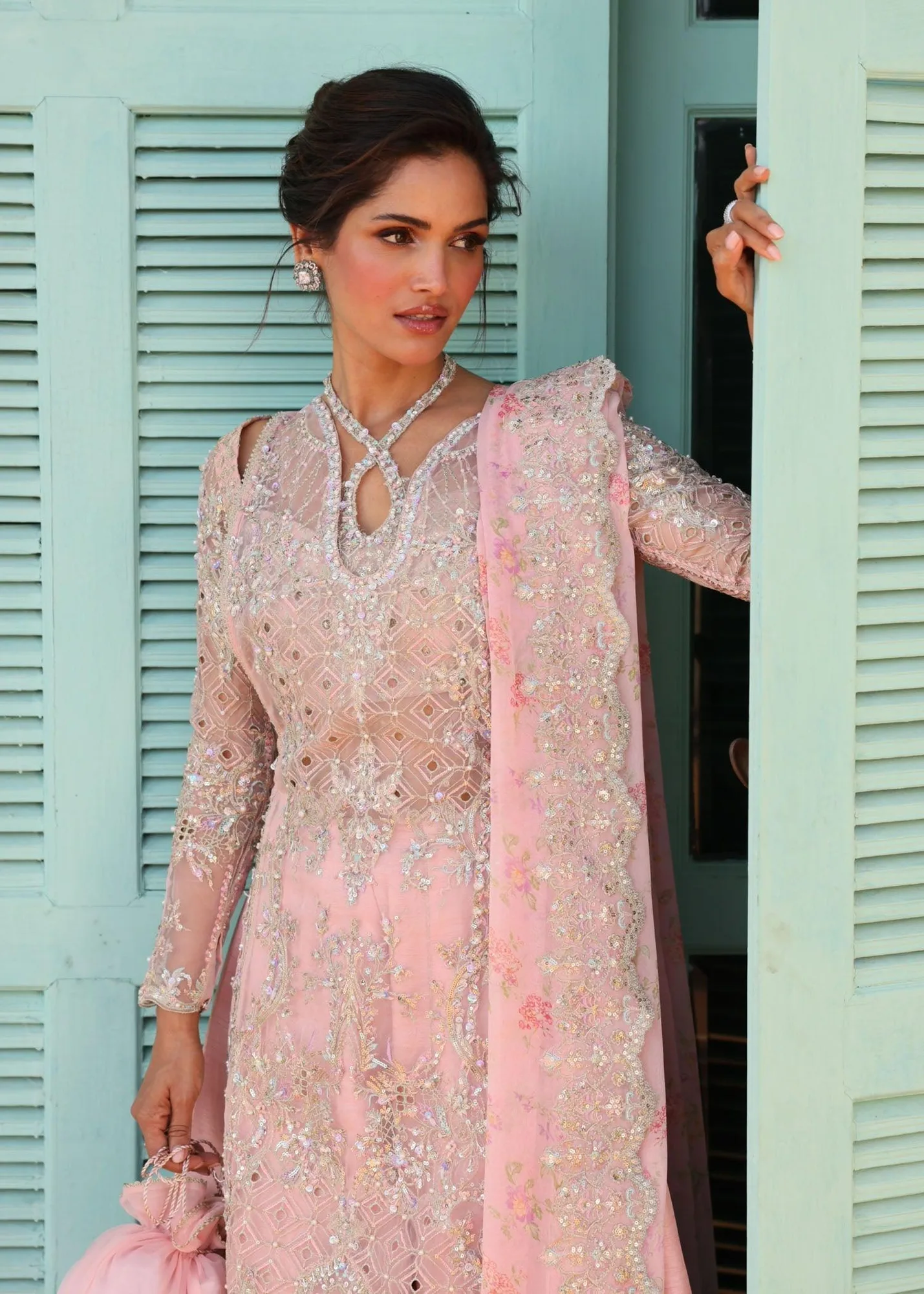 Kanwal Malik Mirha Luxury Pret 26 Gold – view 3 – Poshaq