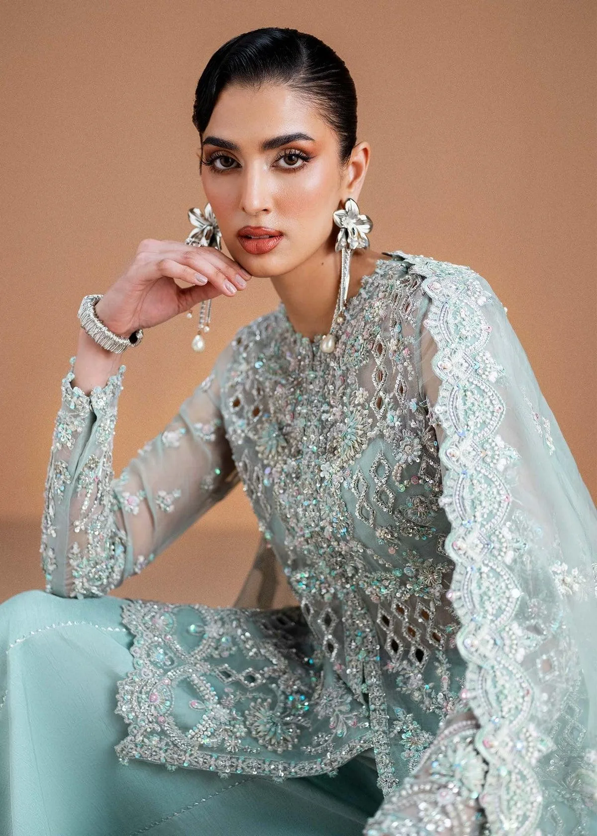 Kanwal Malik Nysa Luxury Pret 25 Blue – view 6 – Poshaq