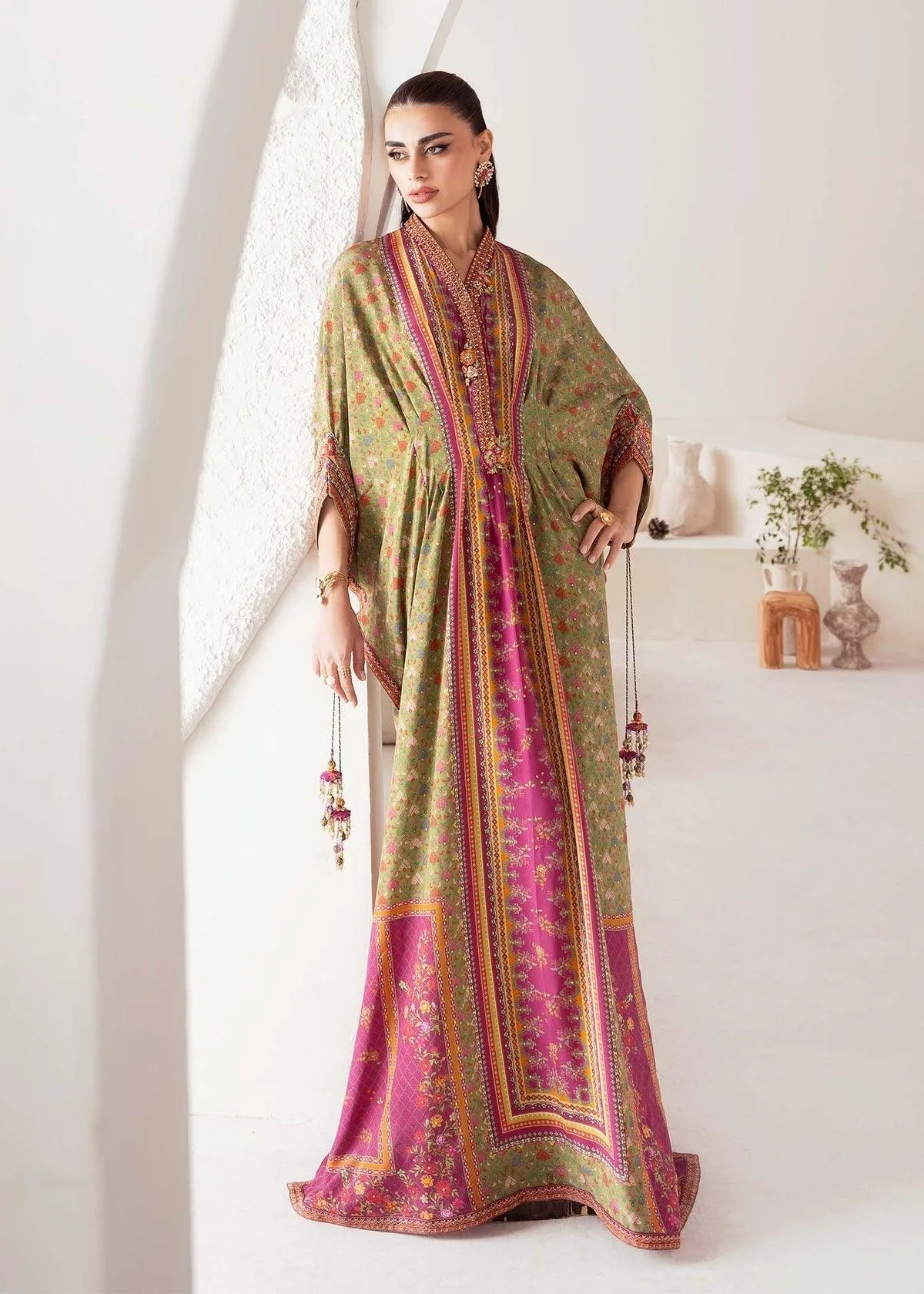 Kanwal Malik Rosalia Silk Eid 25 Magenta Crepe – view 1 – Poshaq