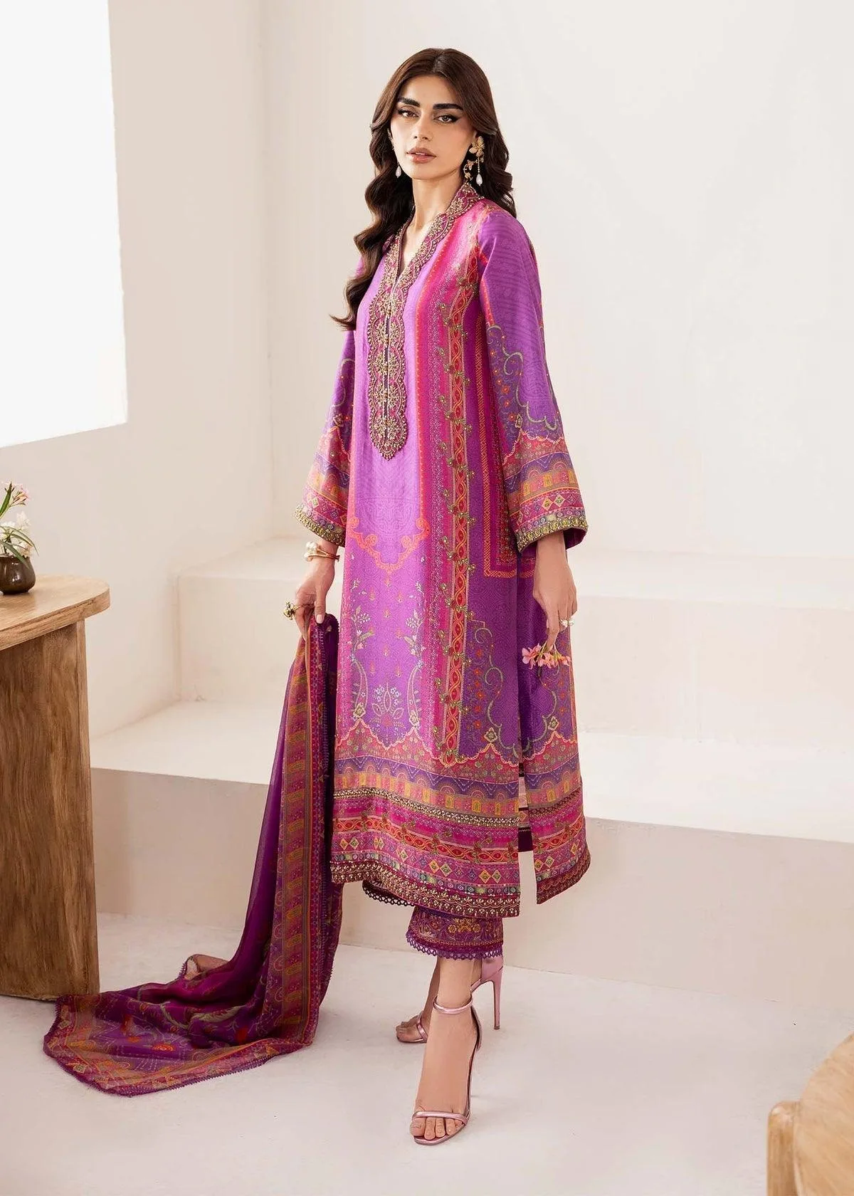 Kanwal Malik Rosalia Silk Eid 25 Raw Silk – view 3 – Poshaq