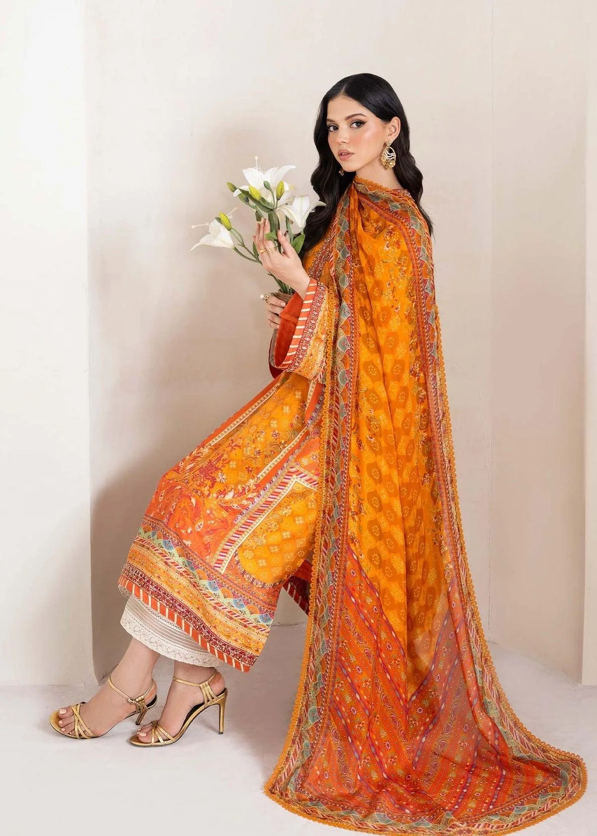 Kanwal Malik Rosalia Silk Eid 25 Orange Raw Silk – view 6 – Poshaq