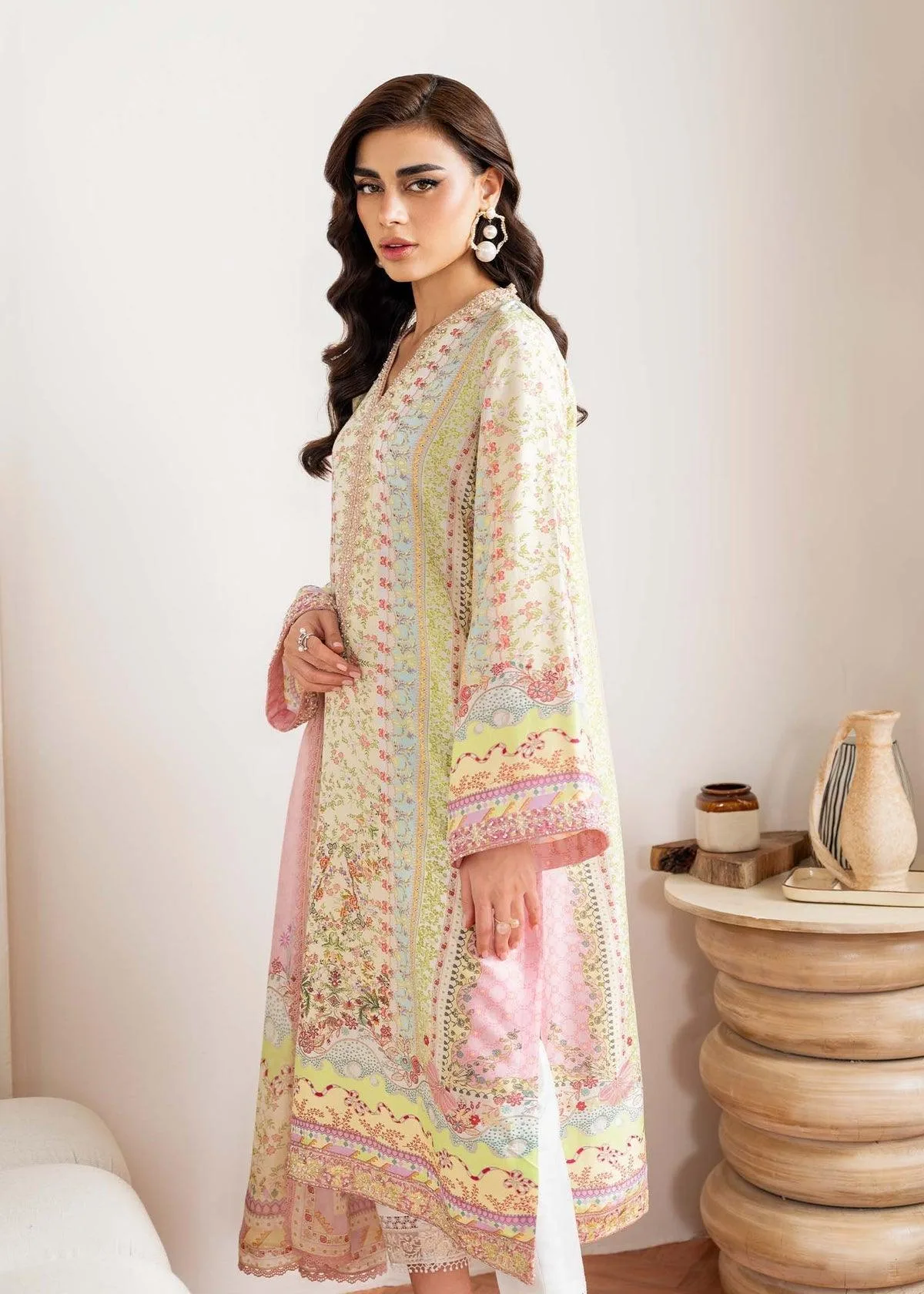 Kanwal Malik Rosalia Silk Eid 25 Green Raw Silk – view 6 – Poshaq