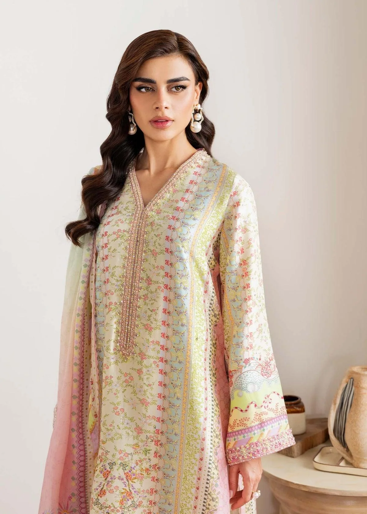Kanwal Malik Rosalia Silk Eid 25 Green Raw Silk – view 7 – Poshaq