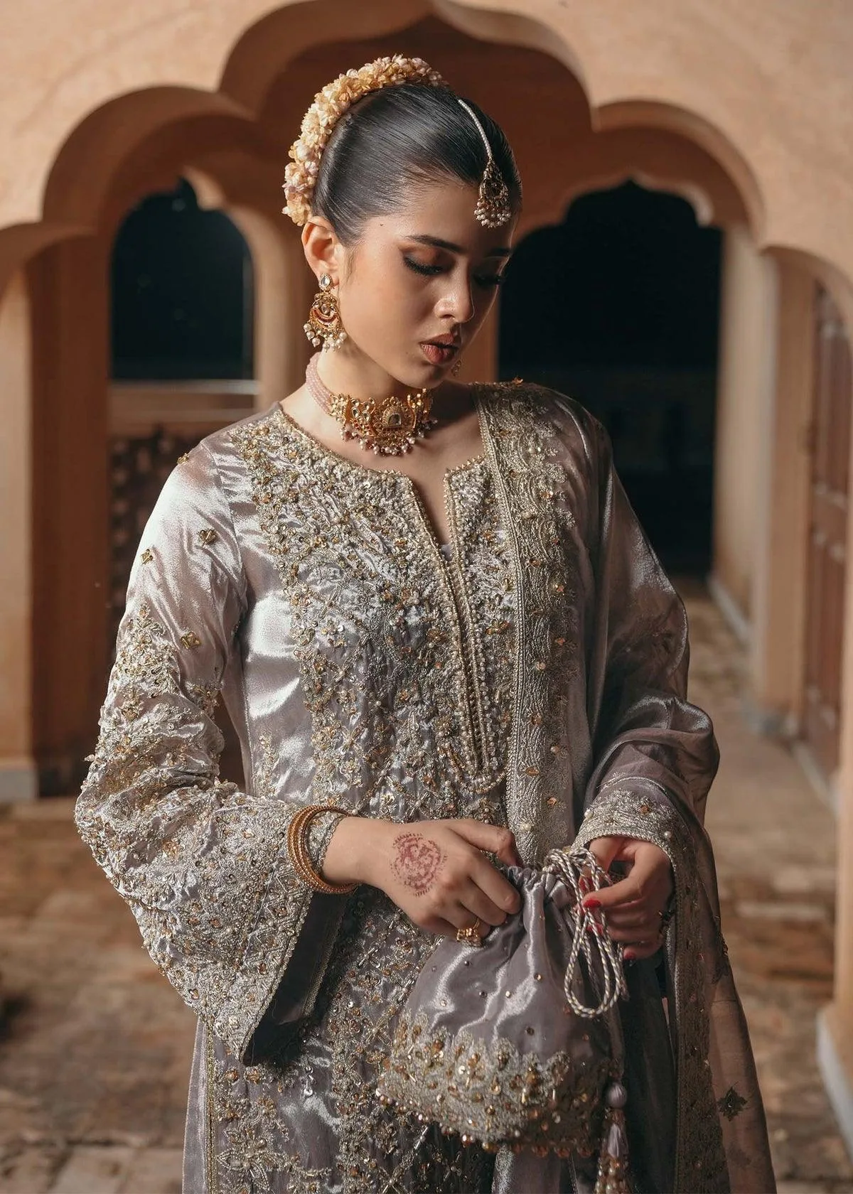 Kanwal Malik Saheli Luxury Pret 24 Silver Tissue – view 4 – Poshaq