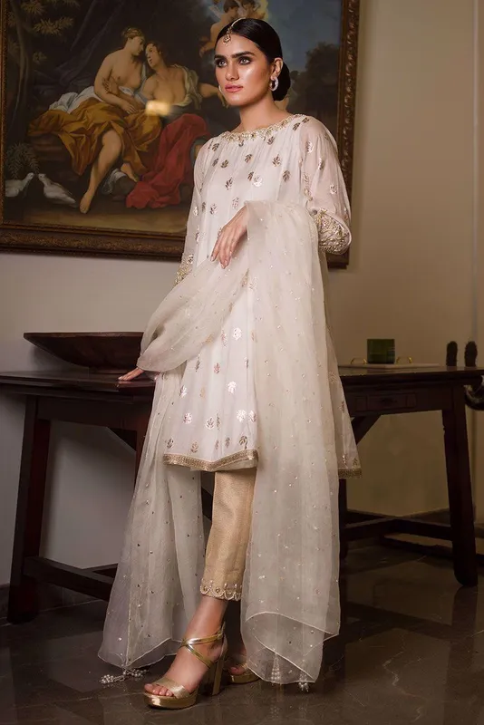 Deepak Perwani Nazia Eid Edit 26 White Jacquard – view 1 – Poshaq